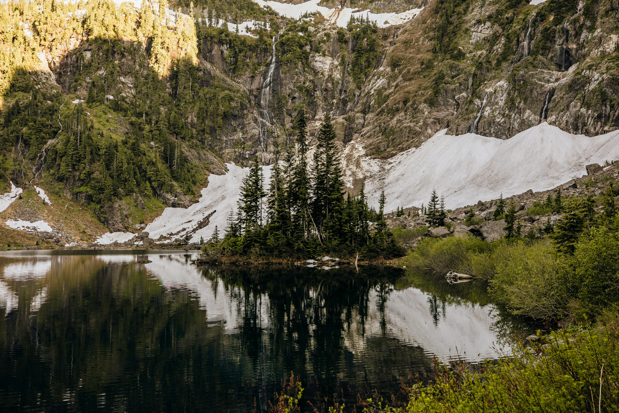 Cascade Mountain adventure engagement session by Seattle wedding photographer James Thomas Long Photography