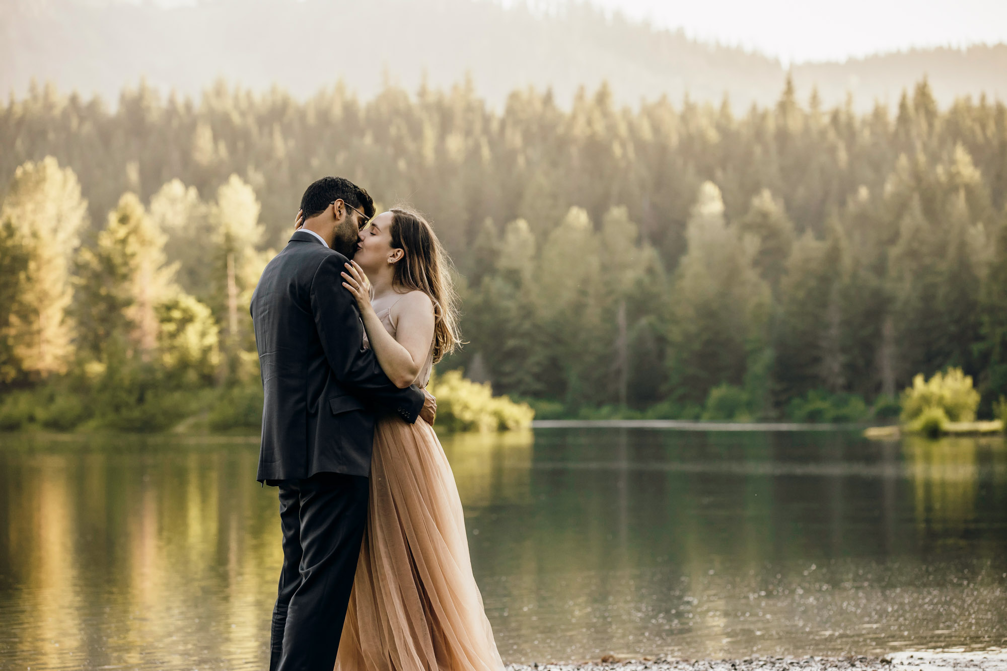 Cascade Mountain elopement by Snoqualmie wedding photographer James Thomas Long Photography