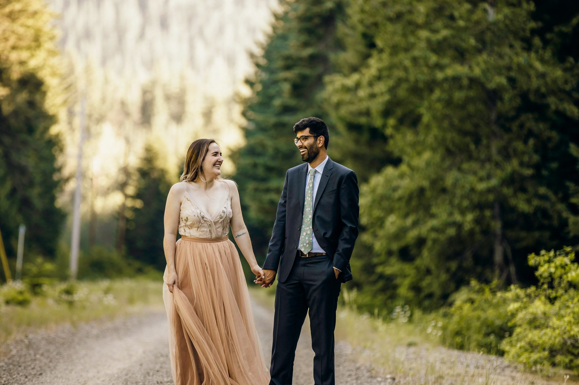 Cascade Mountain elopement by Snoqualmie wedding photographer James Thomas Long Photography