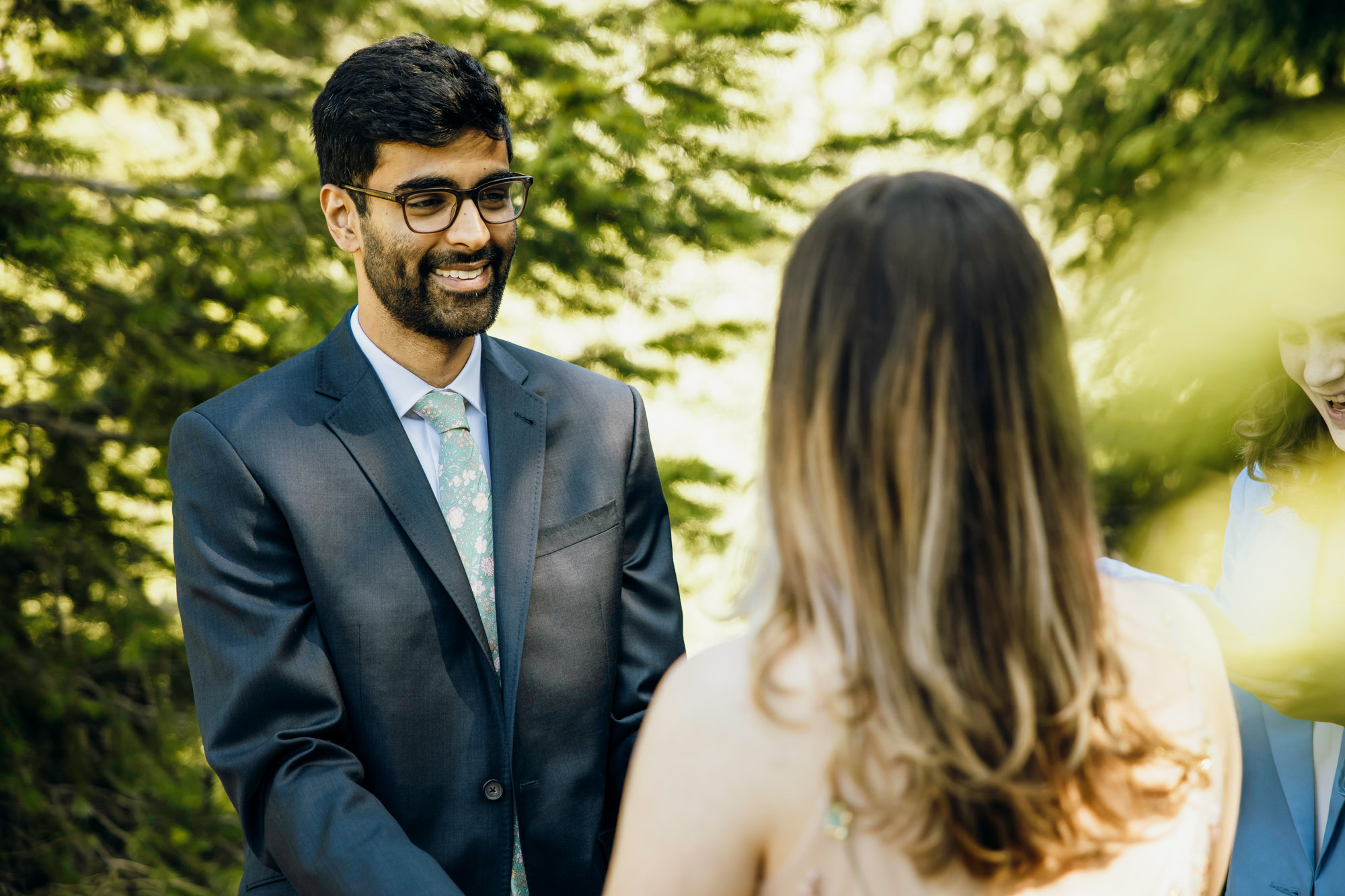 Cascade Mountain elopement by Snoqualmie wedding photographer James Thomas Long Photography