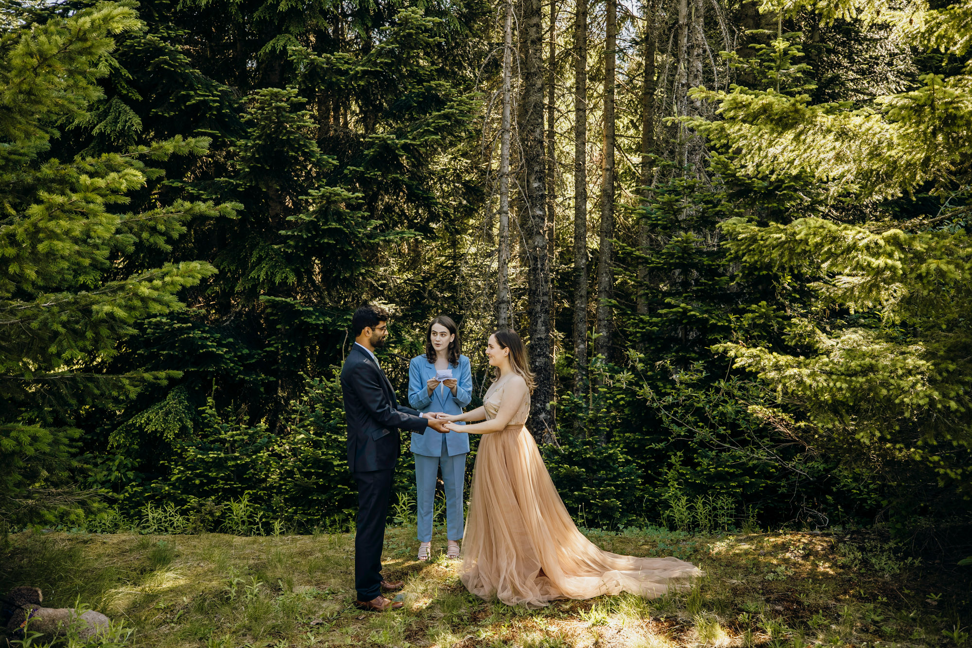 Cascade Mountain elopement by Snoqualmie wedding photographer James Thomas Long Photography