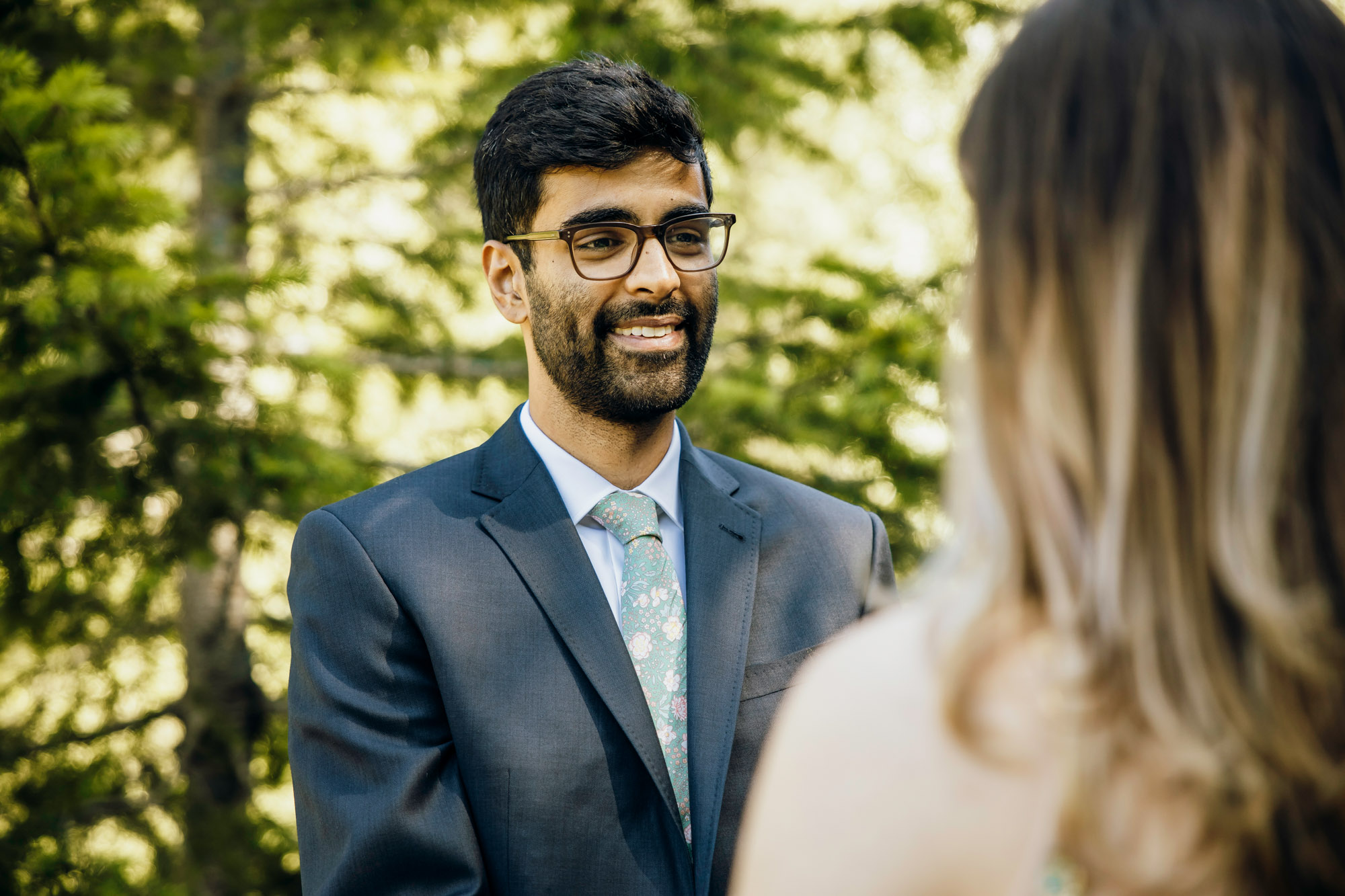 Cascade Mountain elopement by Snoqualmie wedding photographer James Thomas Long Photography