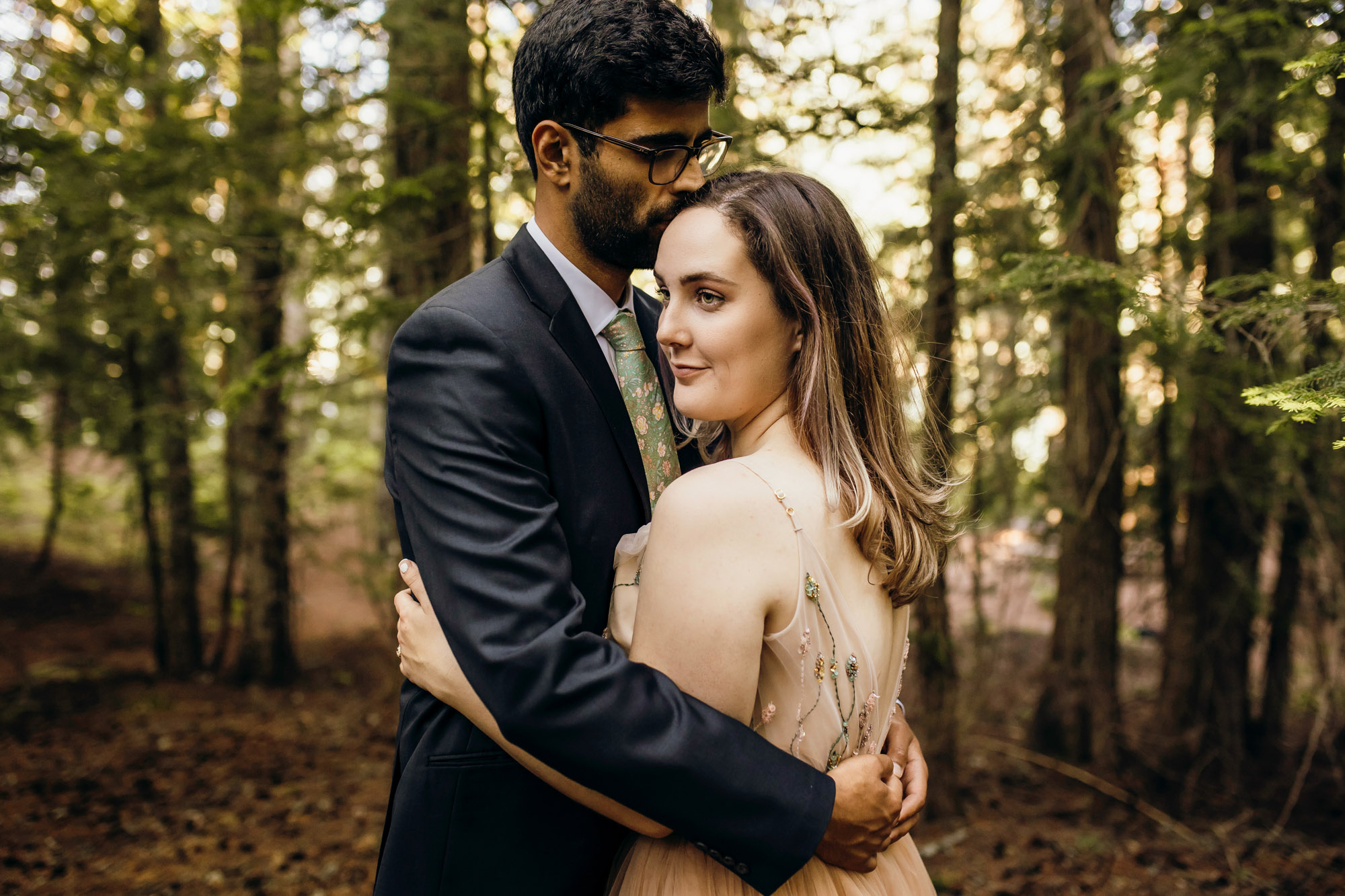 Cascade Mountain elopement by Snoqualmie wedding photographer James Thomas Long Photography