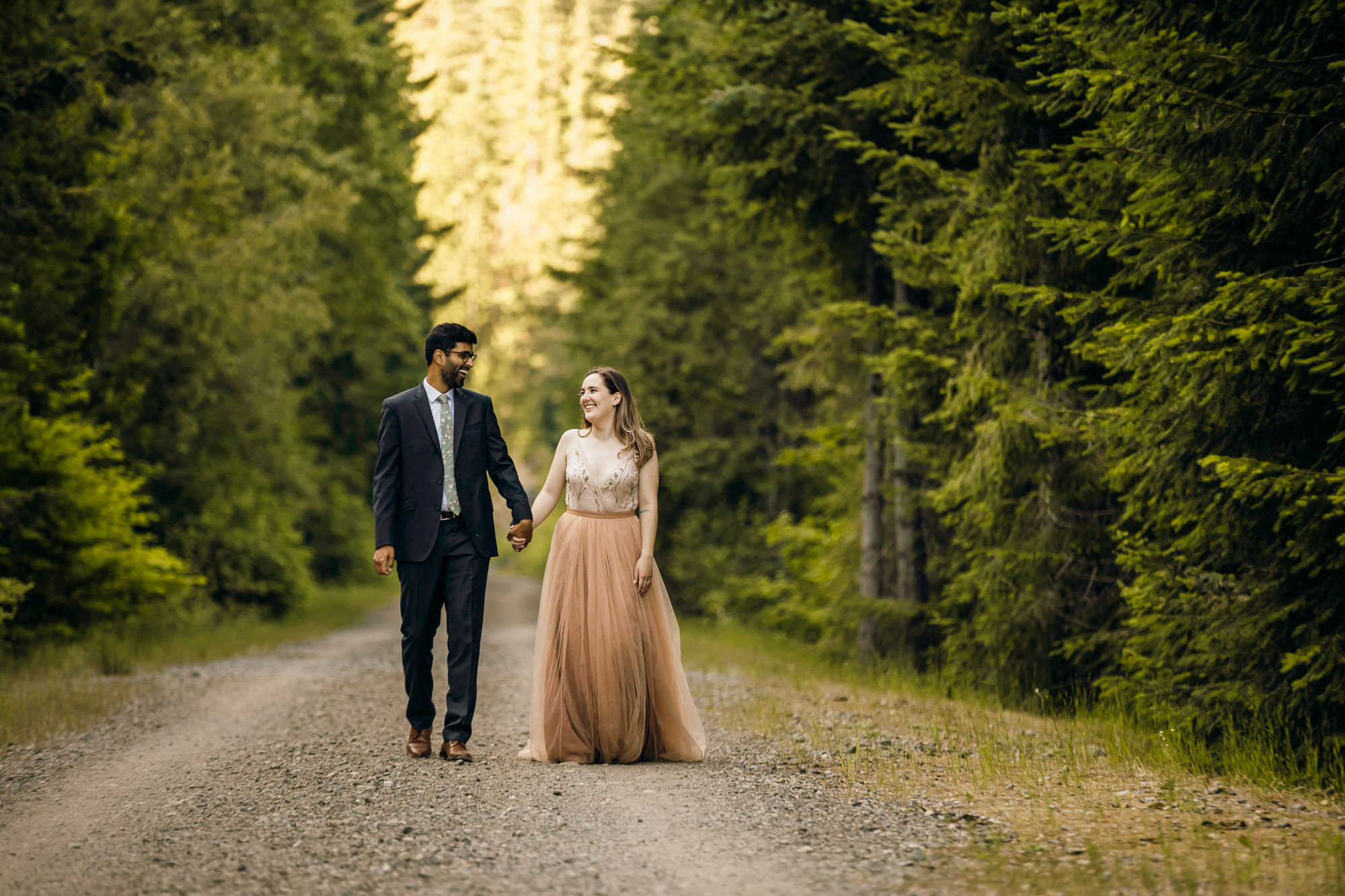 Cascade Mountain elopement by Snoqualmie wedding photographer James Thomas Long Photography