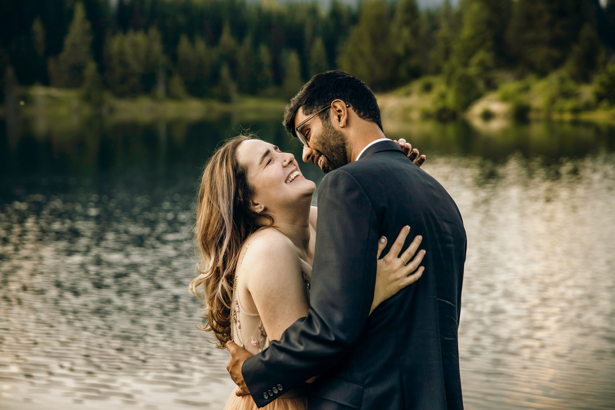 Cascade Mountain elopement by Snoqualmie wedding photographer James Thomas Long Photography