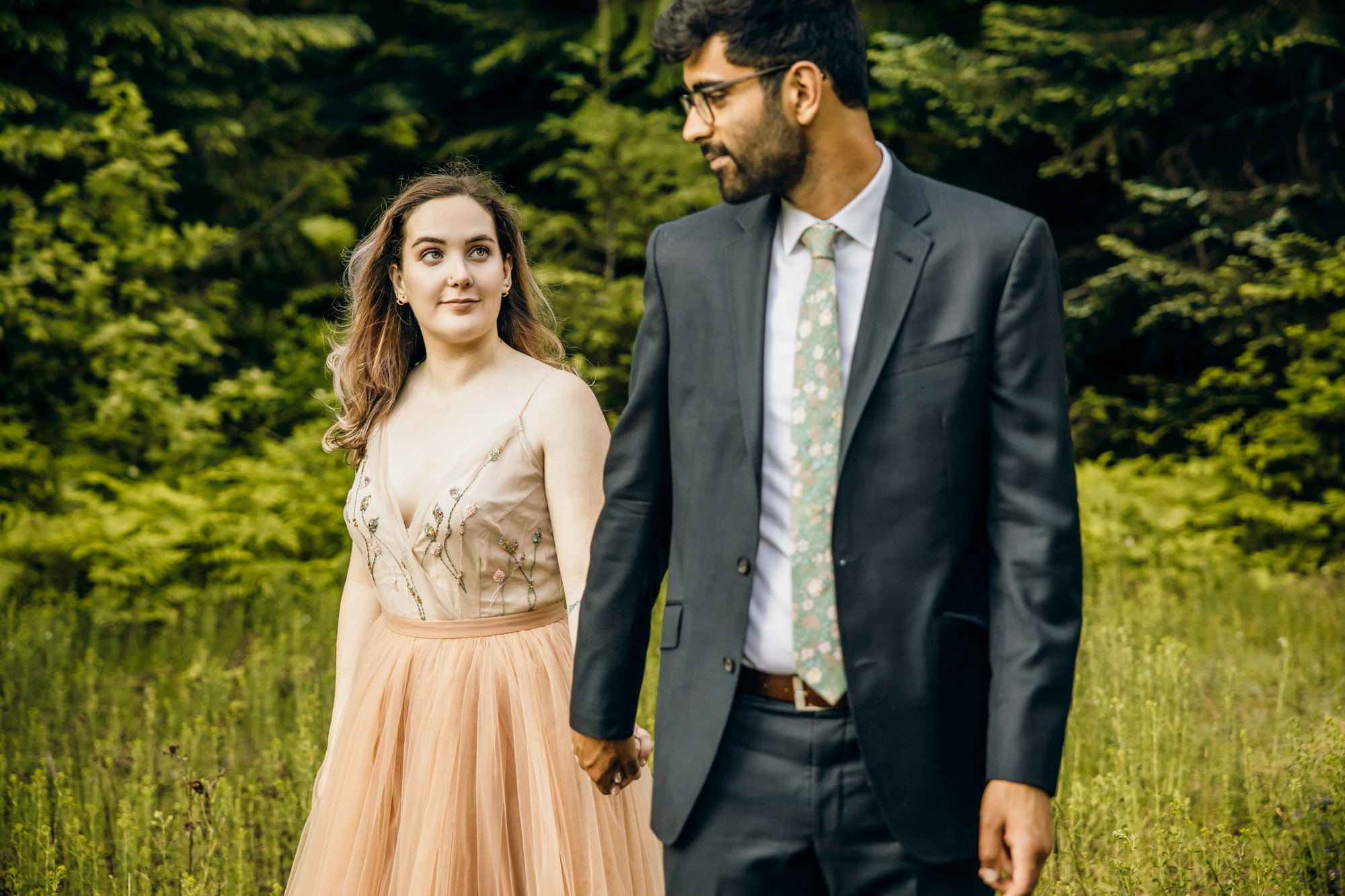 Cascade Mountain elopement by Snoqualmie wedding photographer James Thomas Long Photography