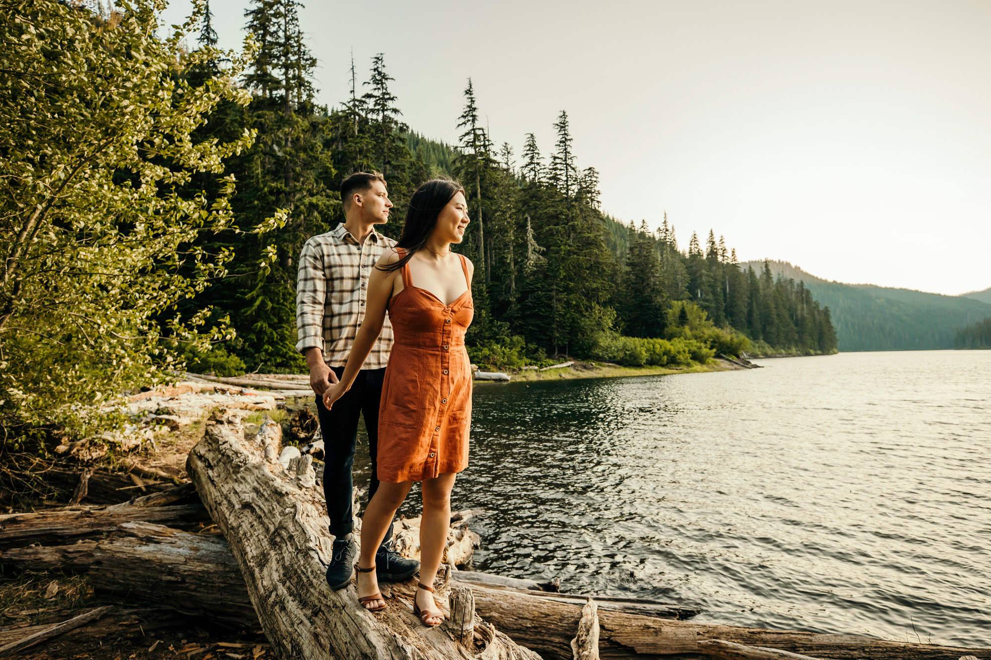 Snoqualmie Pass adventure engagement session by Snoqualmie wedding photographer James Thomas Long Photography