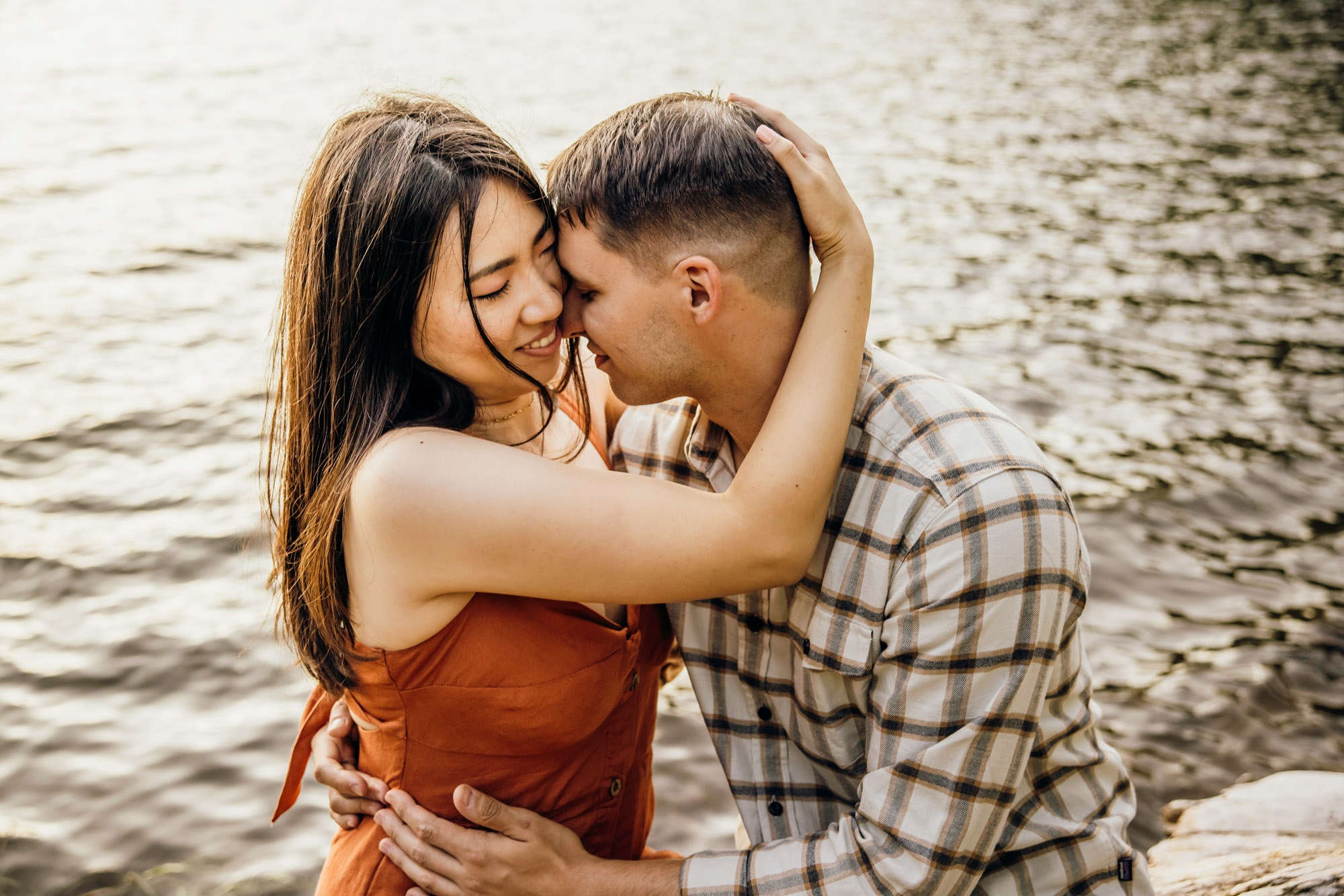 Snoqualmie Pass adventure engagement session by Snoqualmie wedding photographer James Thomas Long Photography