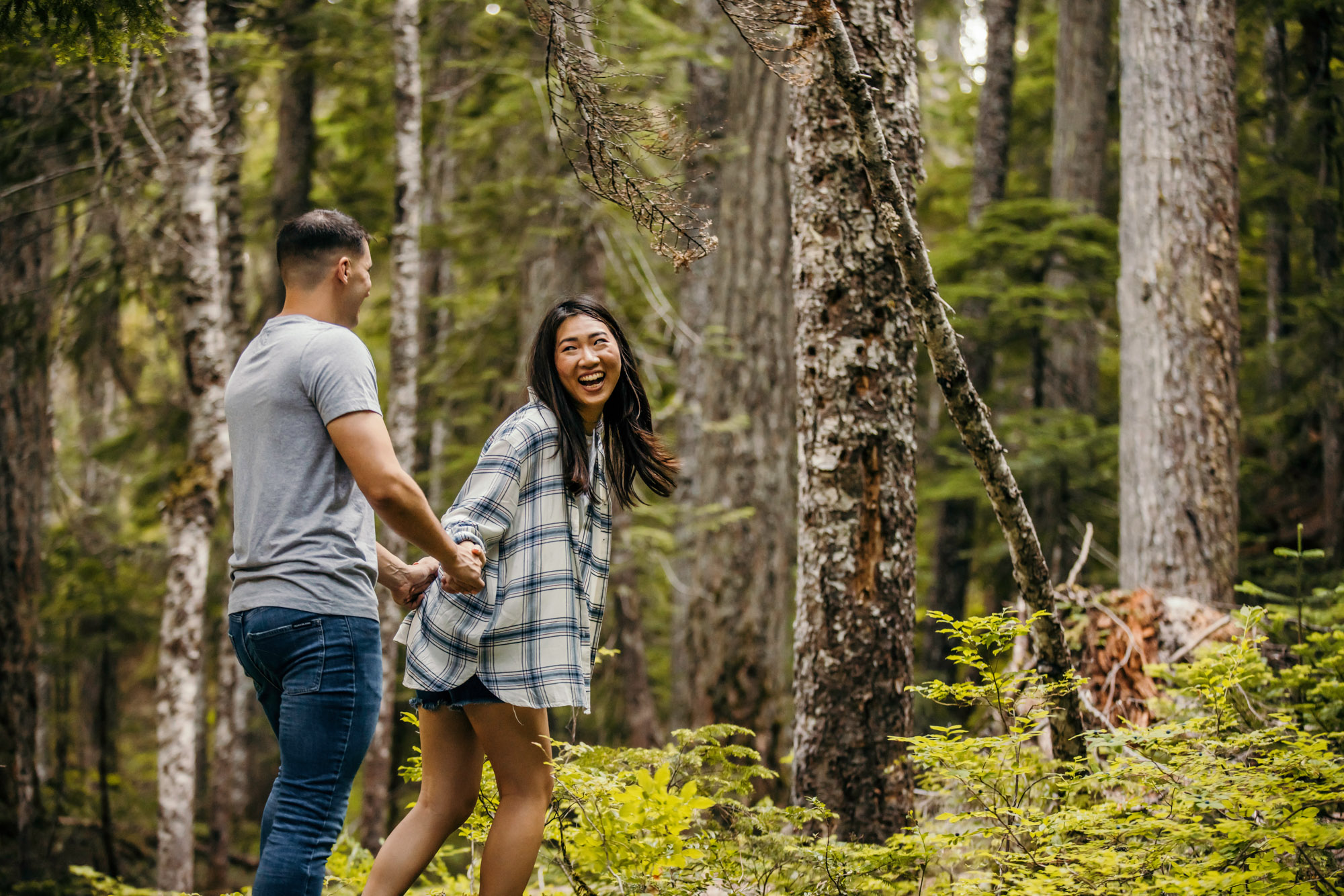 Snoqualmie Pass adventure engagement session by Snoqualmie wedding photographer James Thomas Long Photography