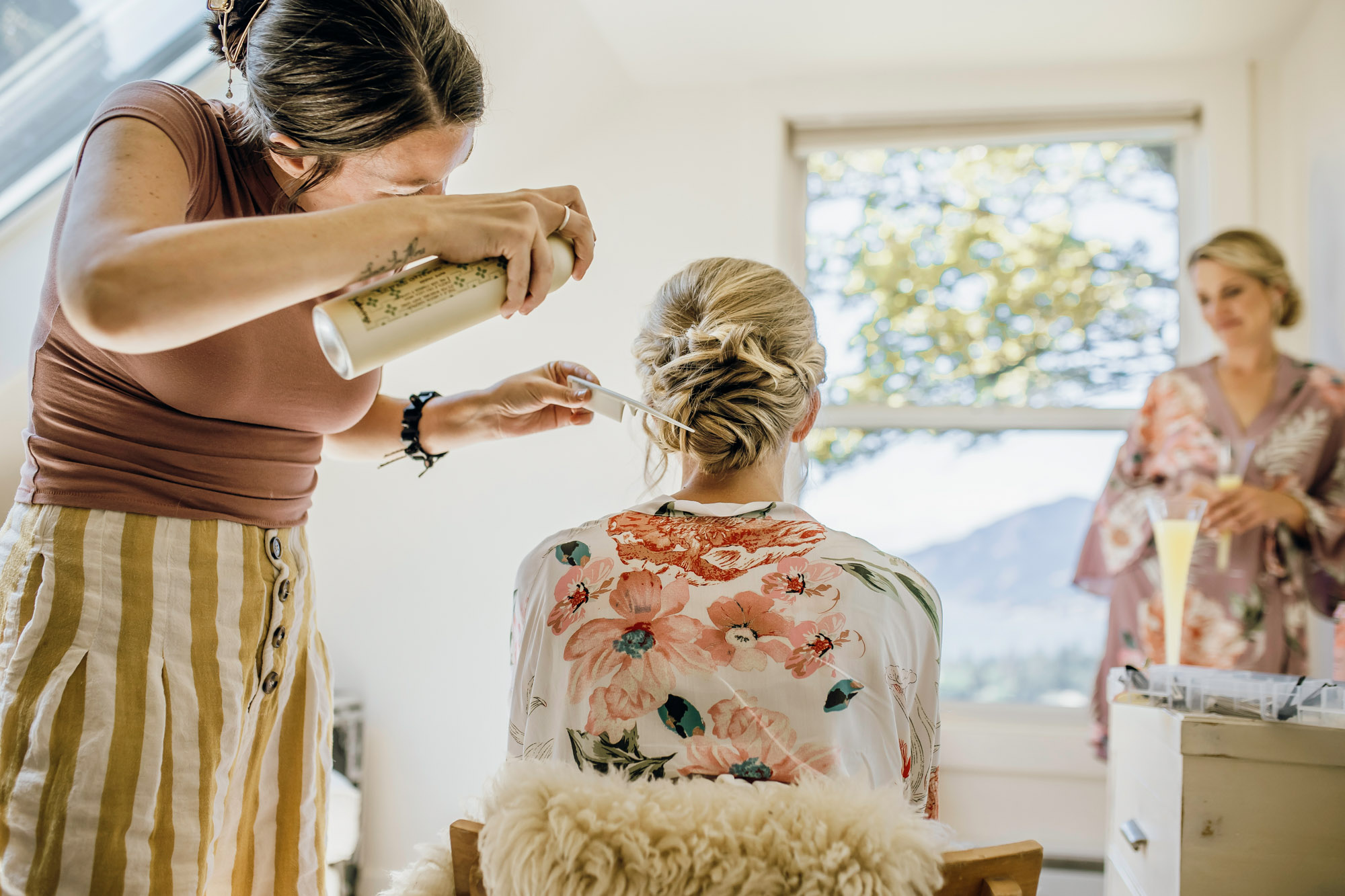 Griffin House, Hood River OR wedding by Snoqualmie wedding photographer James Thomas Long Photography