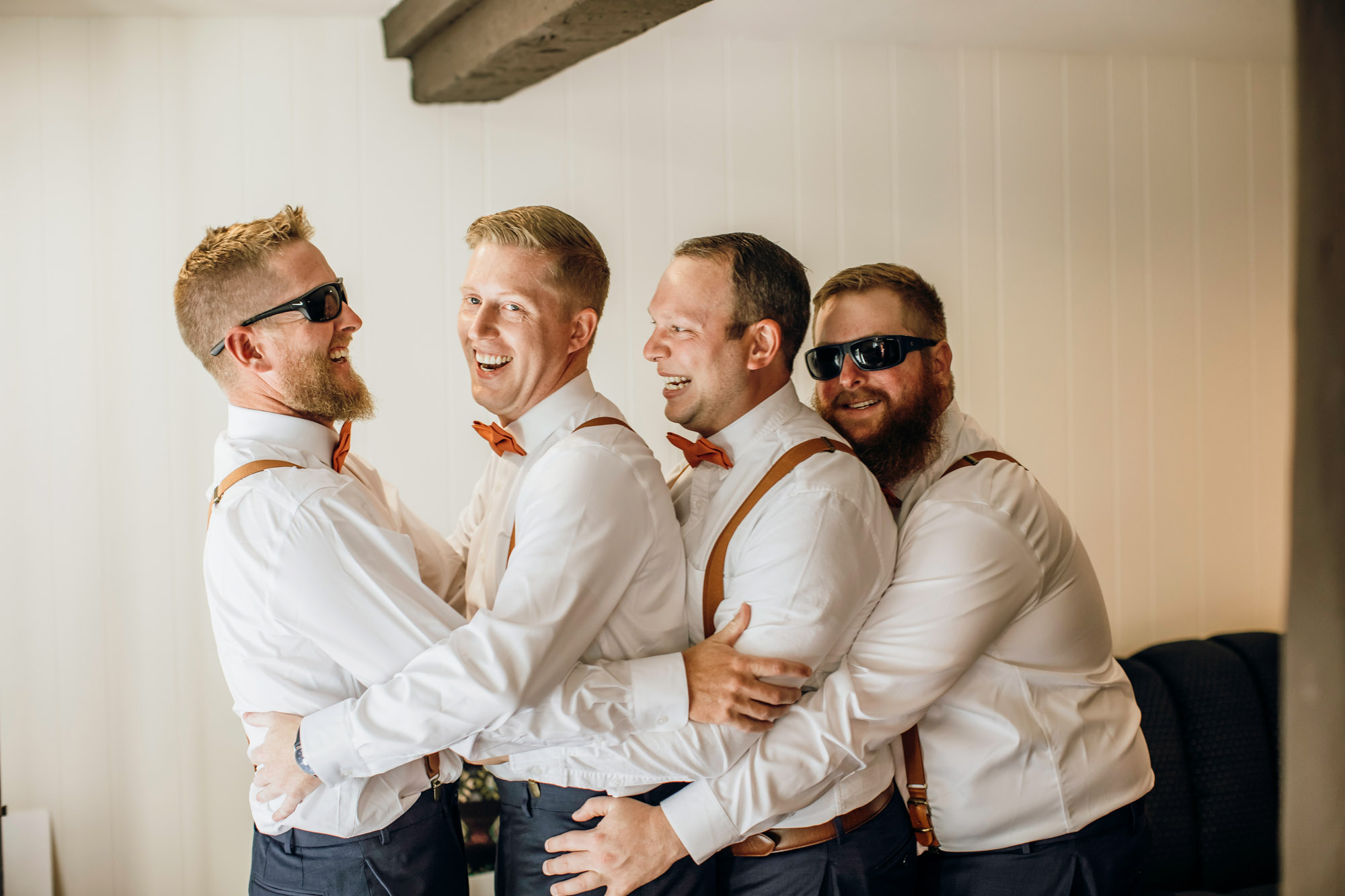 Griffin House, Hood River OR wedding by Snoqualmie wedding photographer James Thomas Long Photography