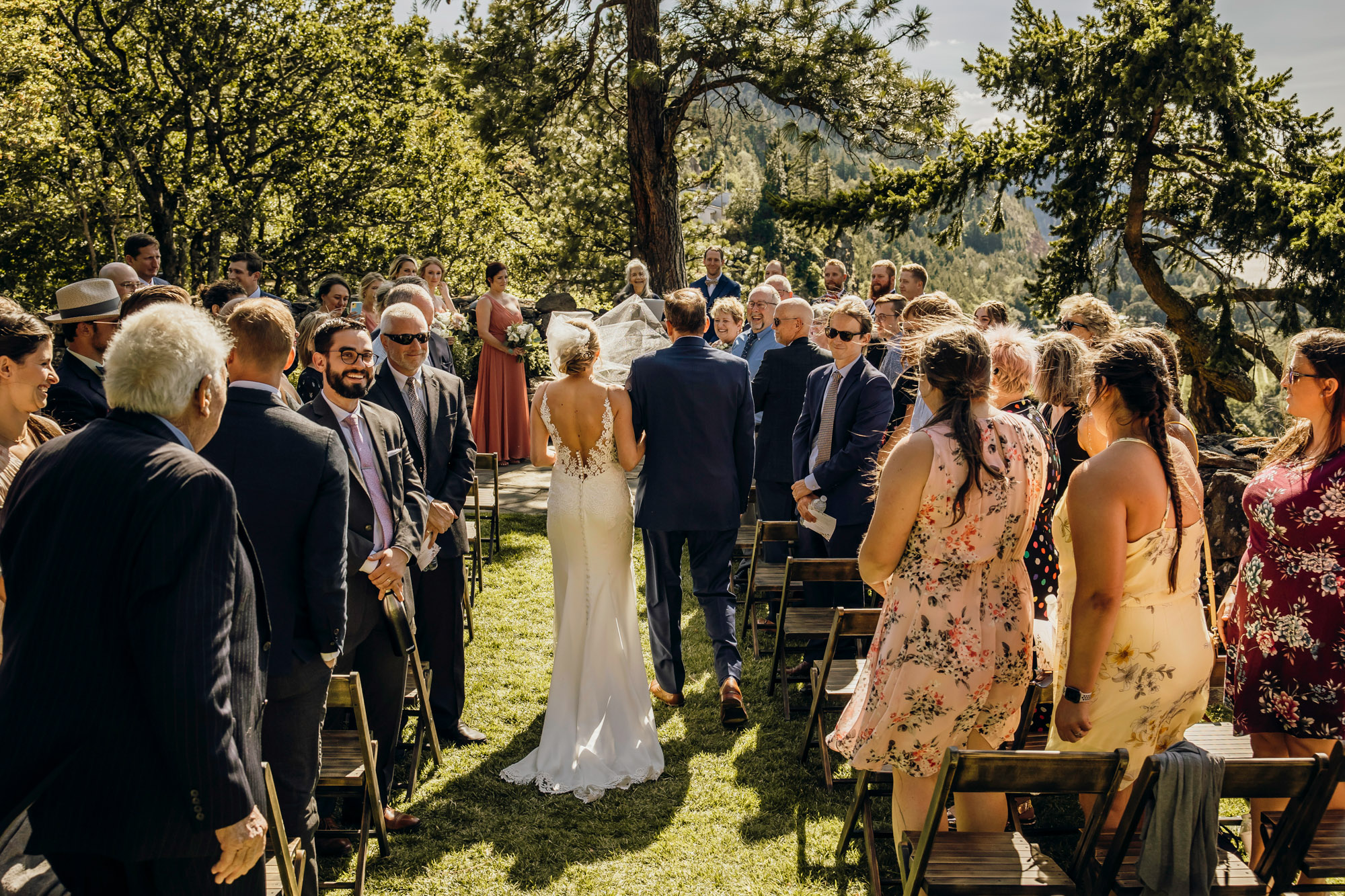 Griffin House, Hood River OR wedding by Snoqualmie wedding photographer James Thomas Long Photography