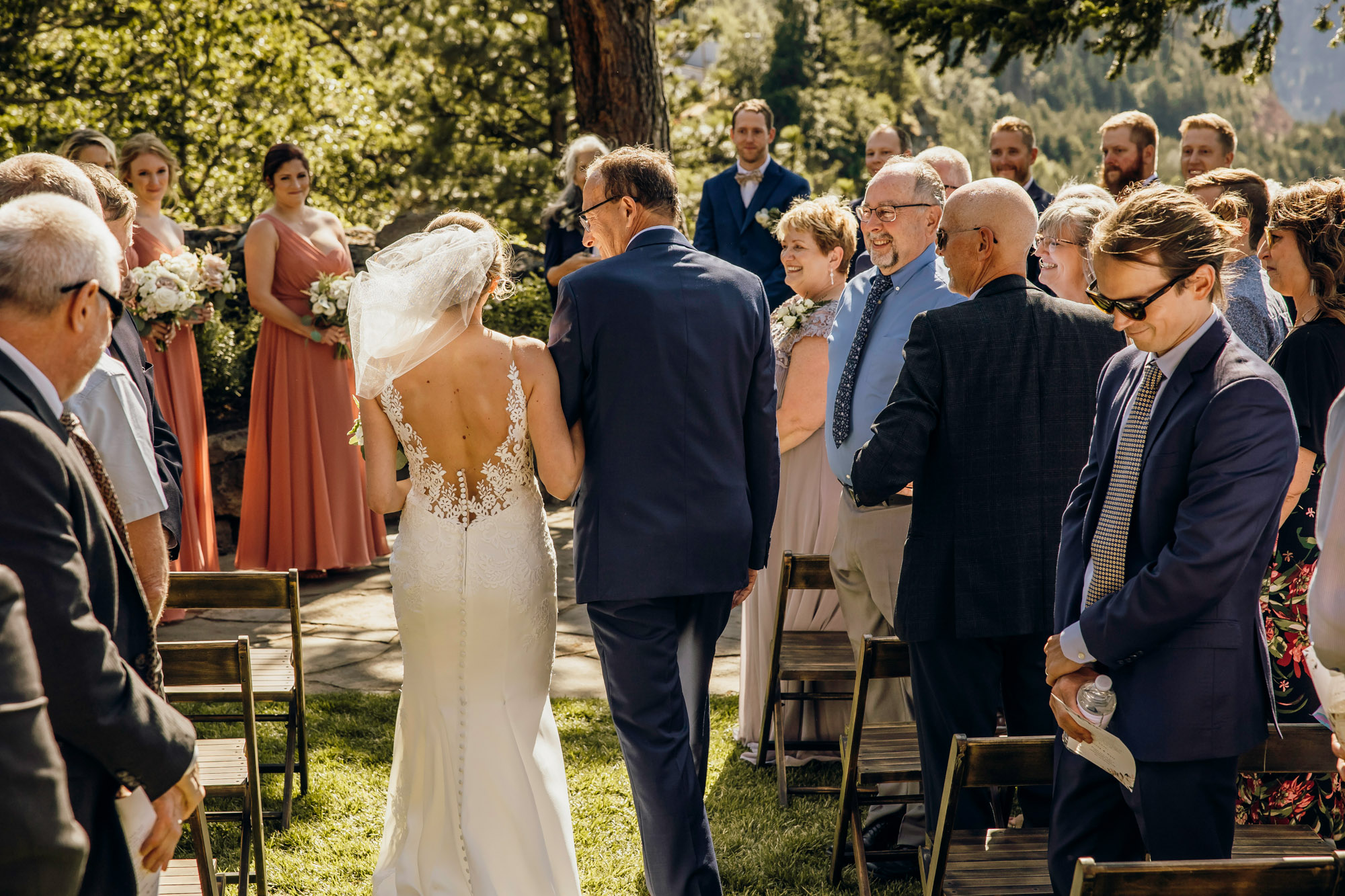 Griffin House, Hood River OR wedding by Snoqualmie wedding photographer James Thomas Long Photography