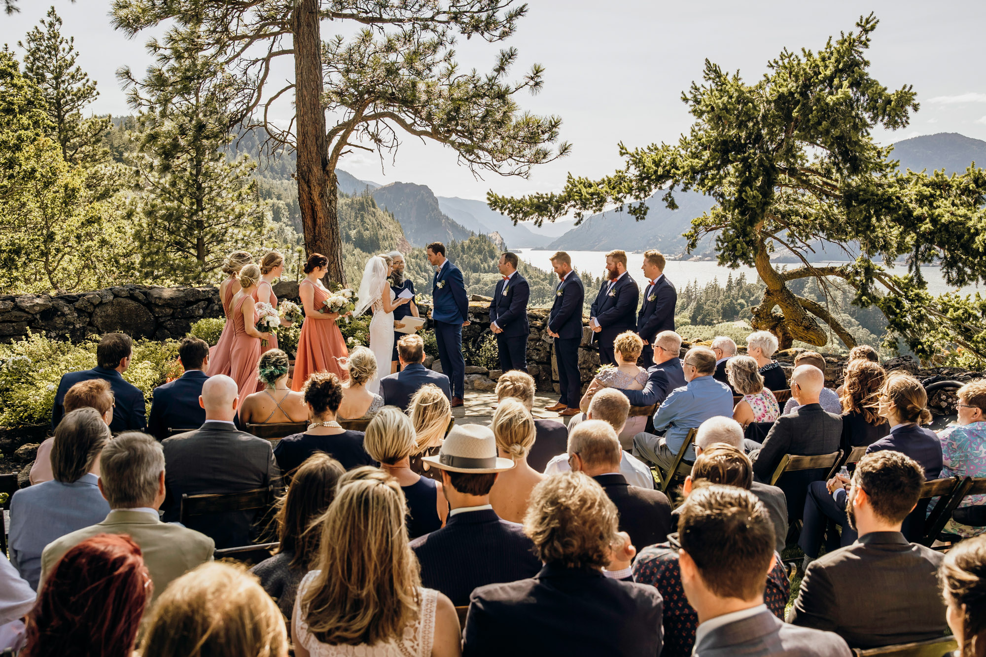 Griffin House, Hood River OR wedding by Snoqualmie wedding photographer James Thomas Long Photography