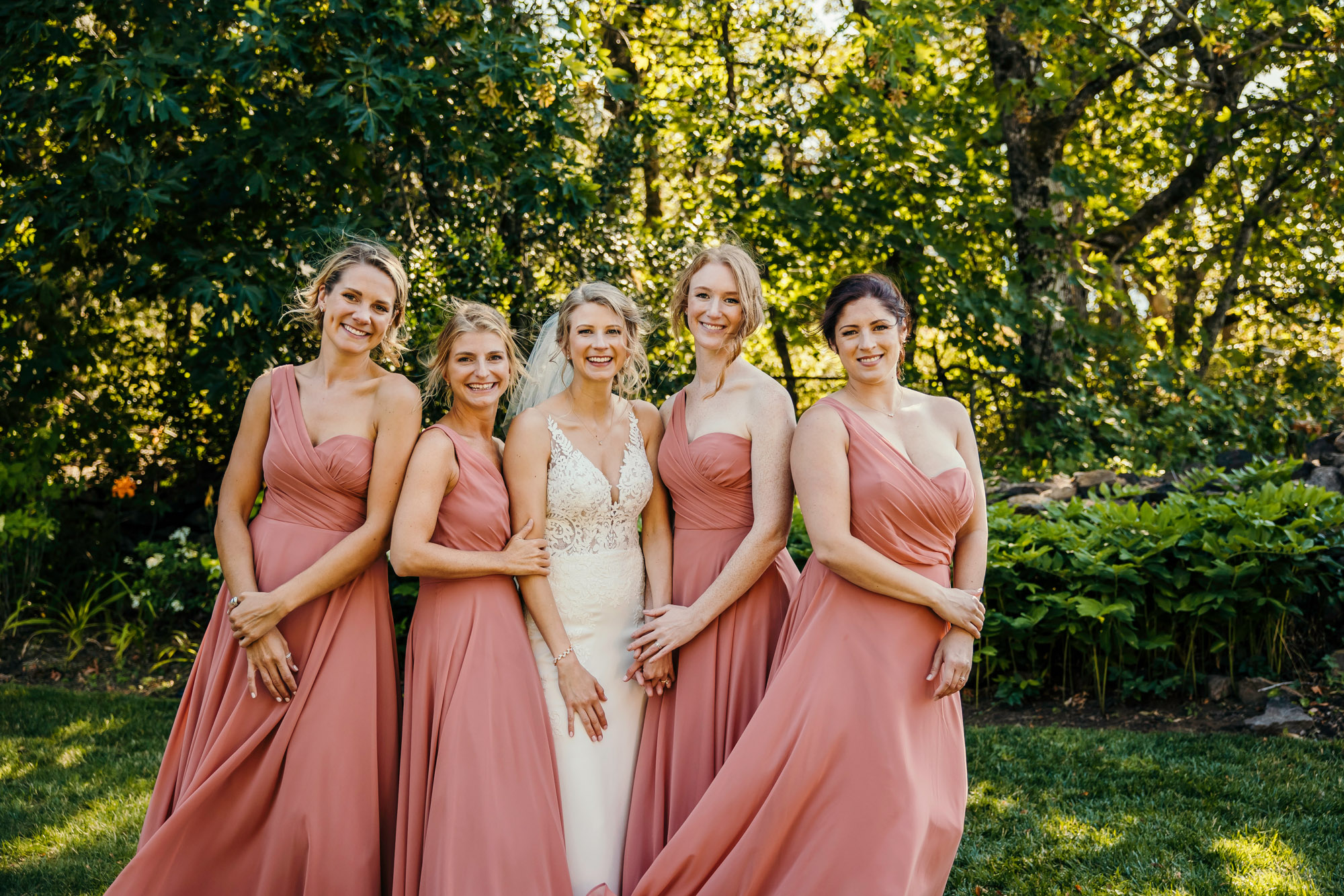 Griffin House, Hood River OR wedding by Snoqualmie wedding photographer James Thomas Long Photography