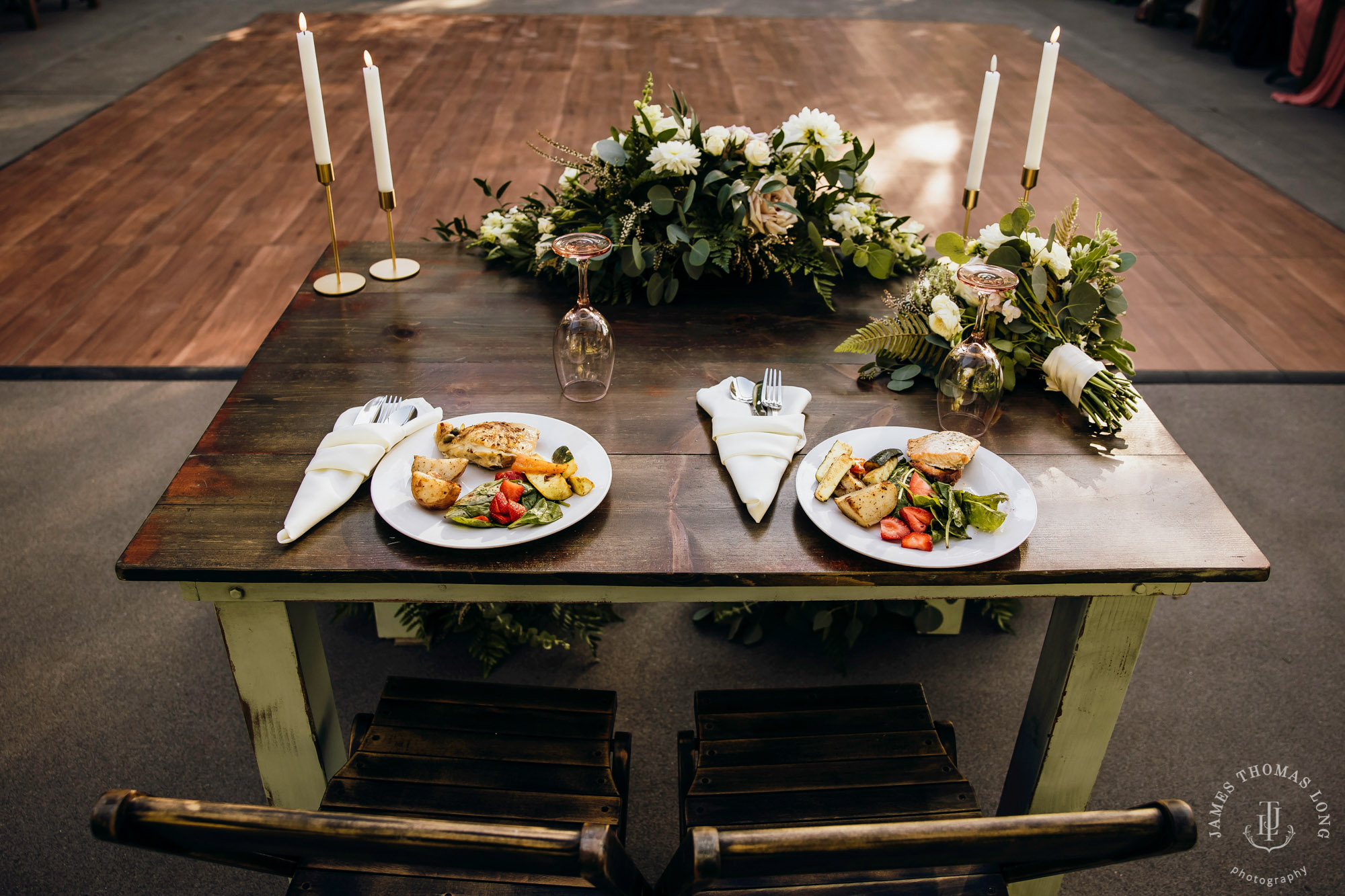 Griffin House, Hood River OR wedding by Snoqualmie wedding photographer James Thomas Long Photography