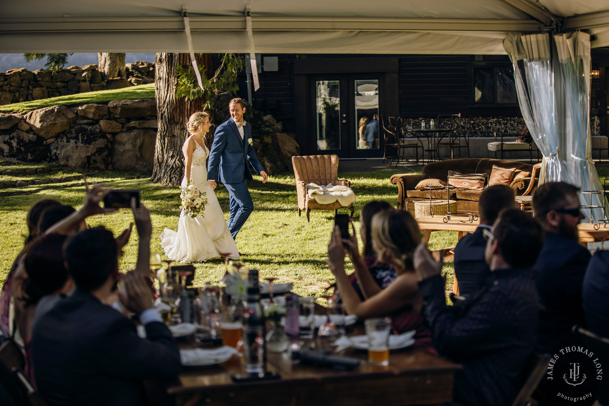 Griffin House, Hood River OR wedding by Snoqualmie wedding photographer James Thomas Long Photography