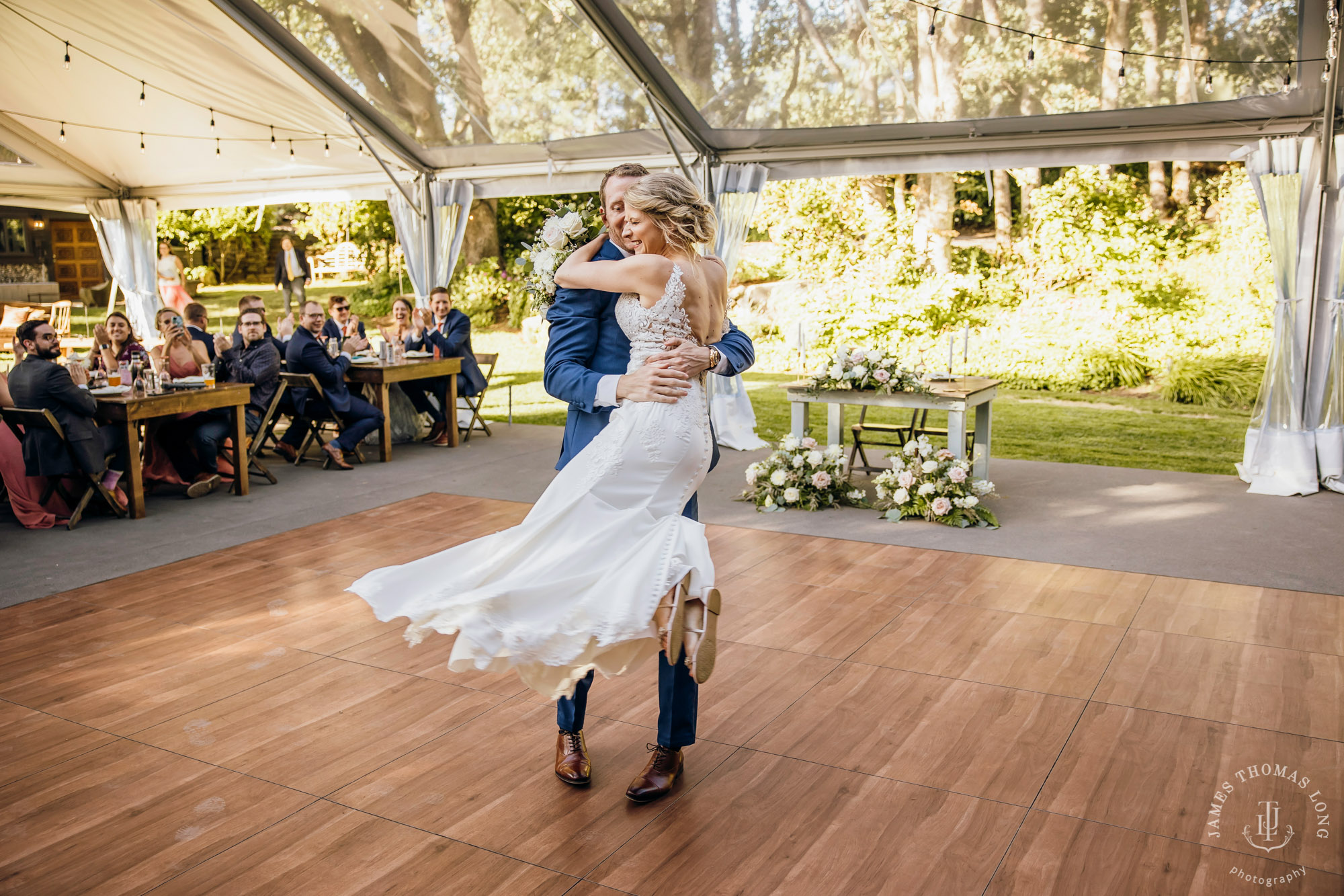 Griffin House, Hood River OR wedding by Snoqualmie wedding photographer James Thomas Long Photography