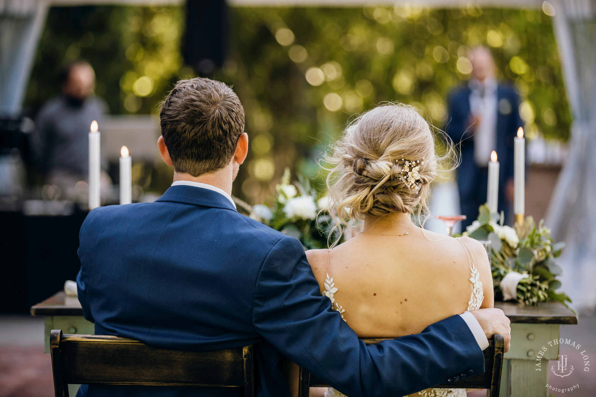 Griffin House, Hood River OR wedding by Snoqualmie wedding photographer James Thomas Long Photography