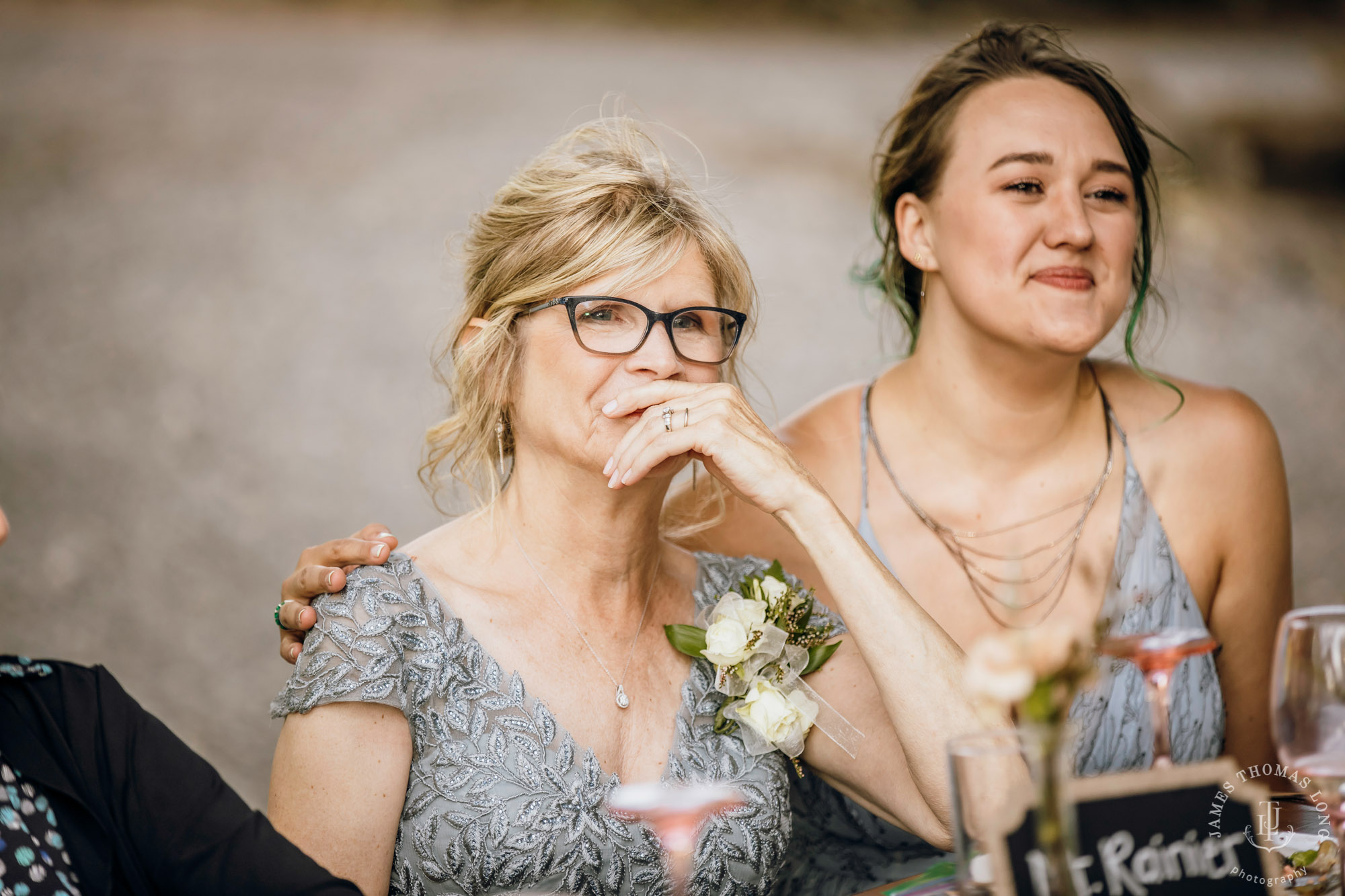 Griffin House, Hood River OR wedding by Snoqualmie wedding photographer James Thomas Long Photography