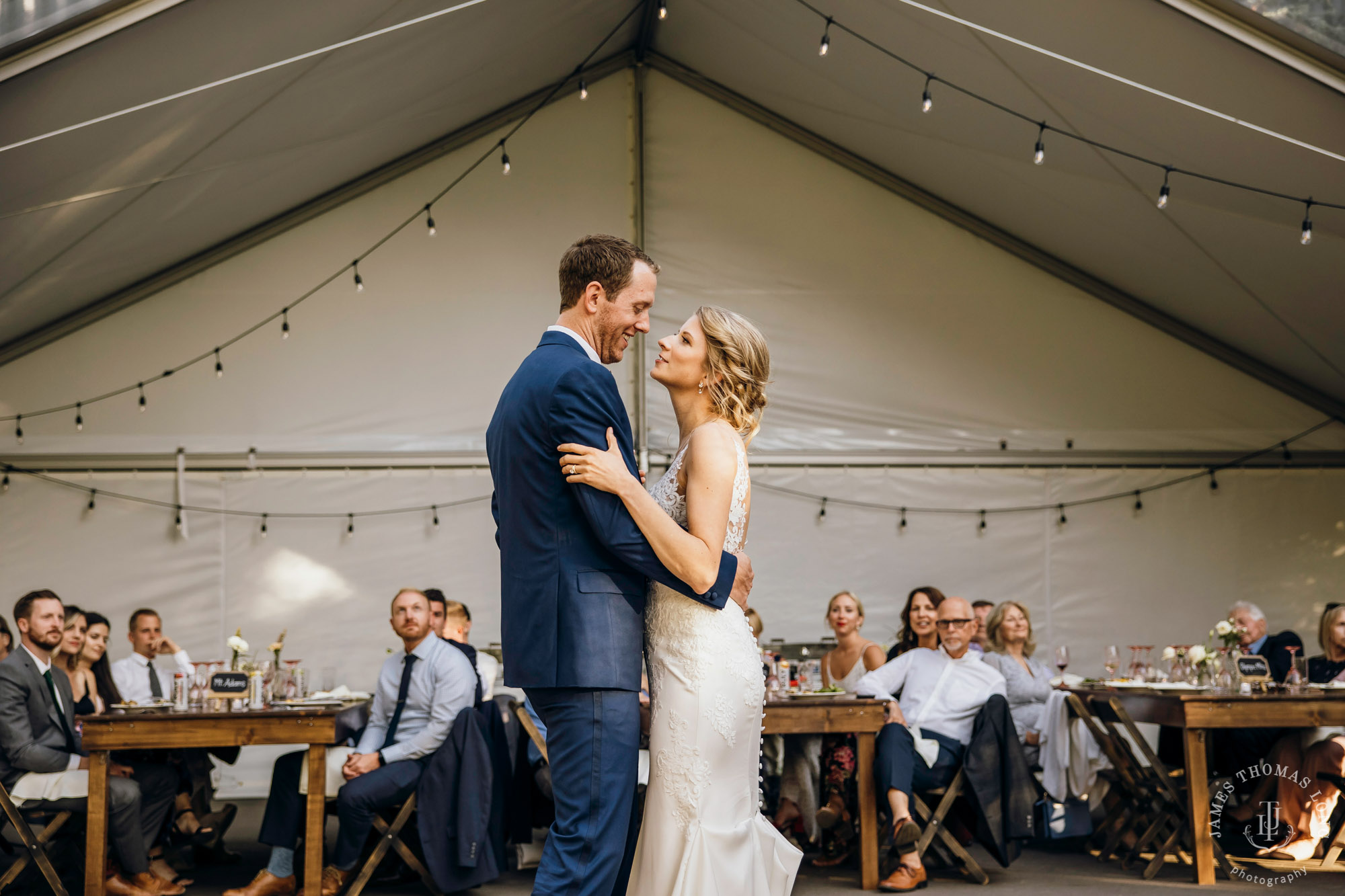 Griffin House, Hood River OR wedding by Snoqualmie wedding photographer James Thomas Long Photography