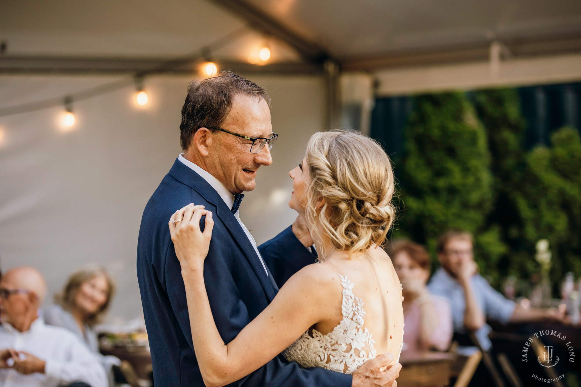 Griffin House, Hood River OR wedding by Snoqualmie wedding photographer James Thomas Long Photography