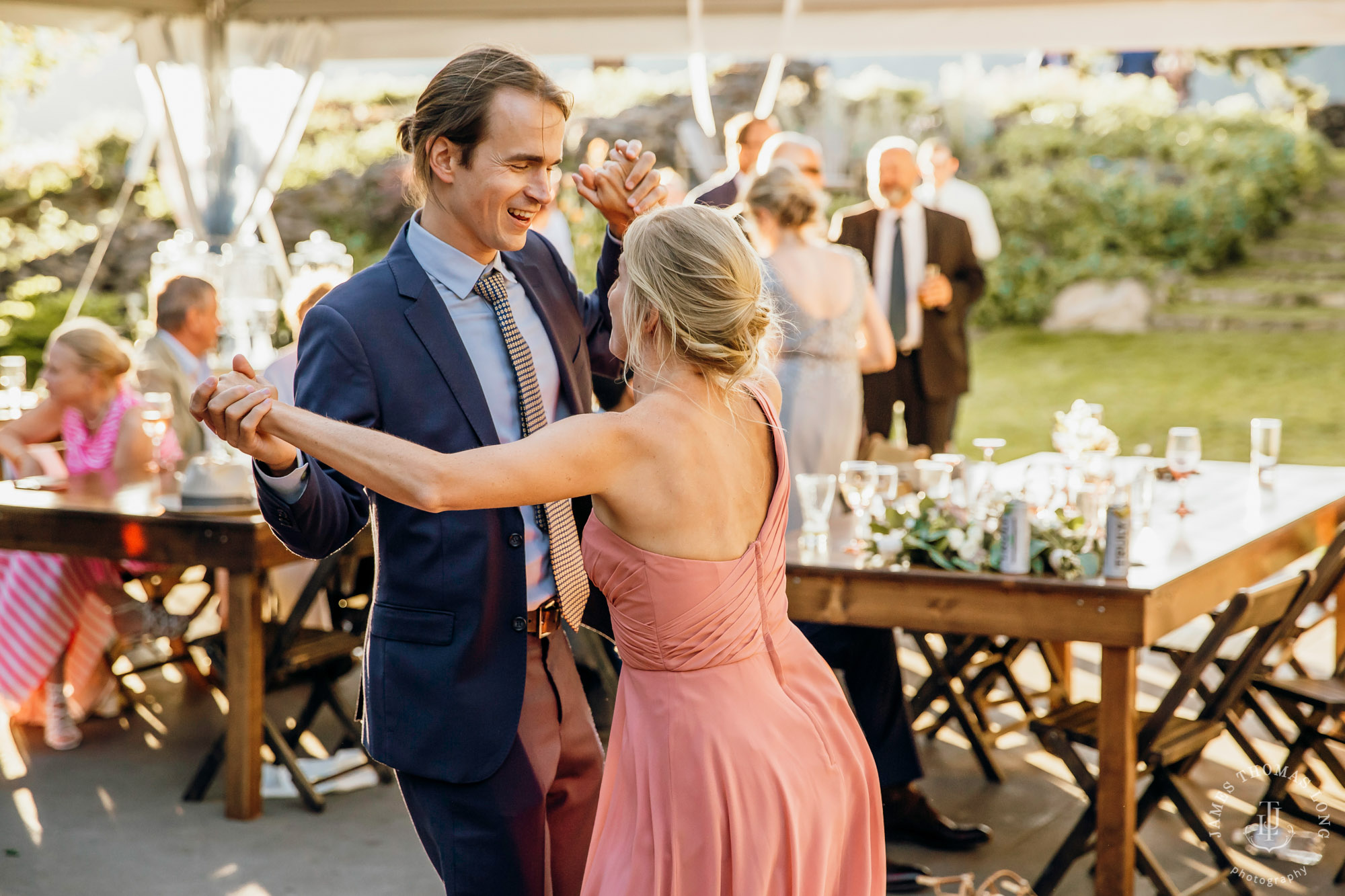 Griffin House, Hood River OR wedding by Snoqualmie wedding photographer James Thomas Long Photography