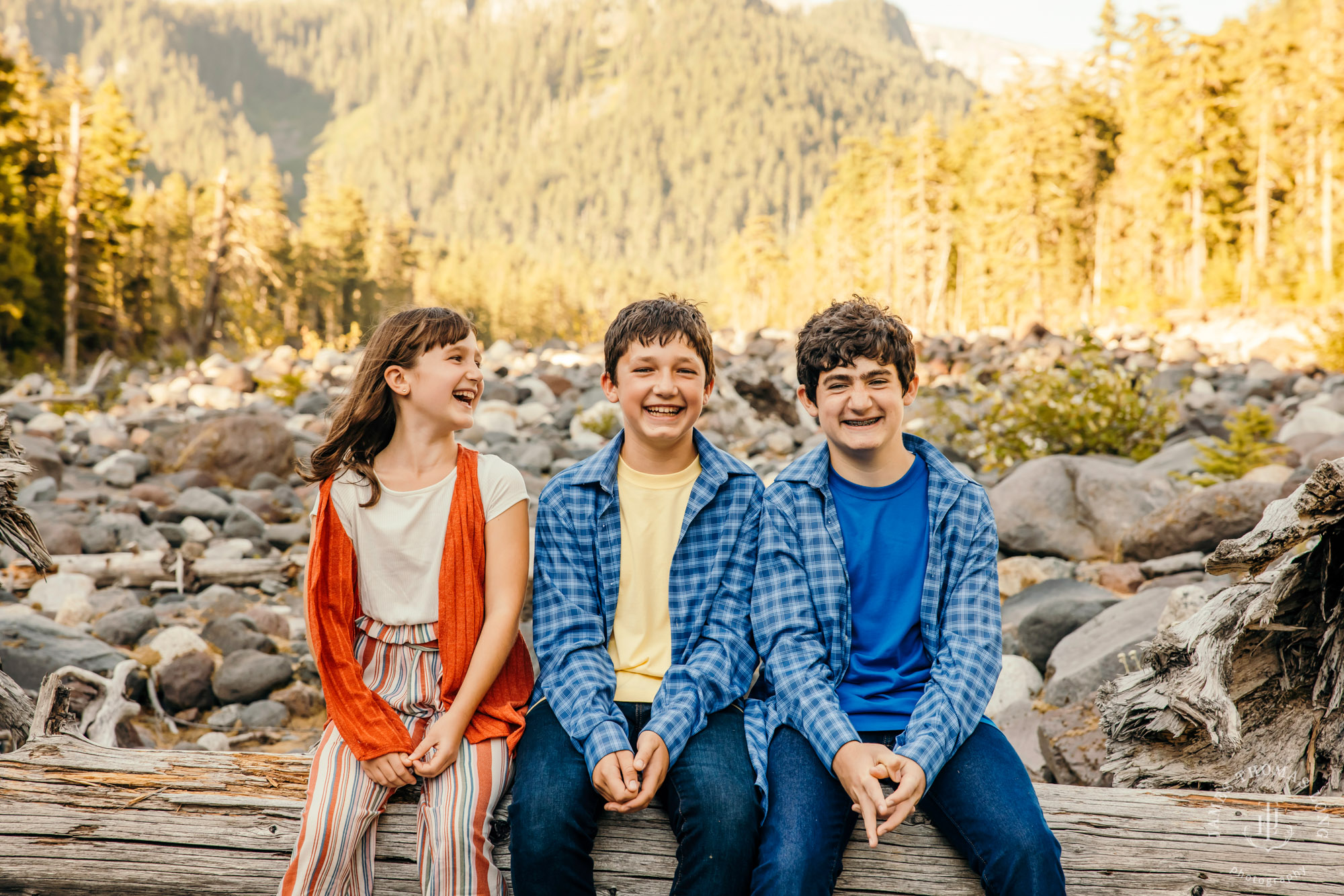 Seattle Cascade Mountain Mount Rainier family session by James Thomas Long Photography