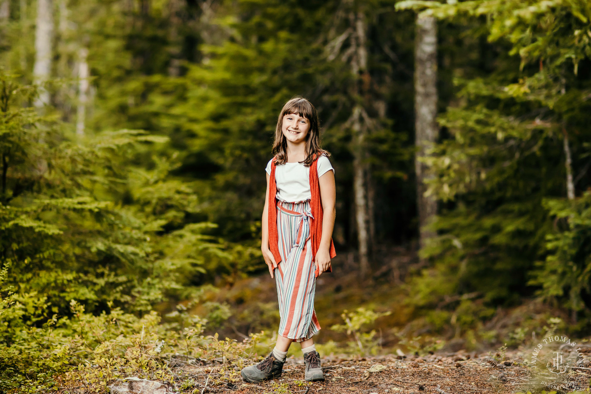 Seattle Cascade Mountain Mount Rainier family session by James Thomas Long Photography