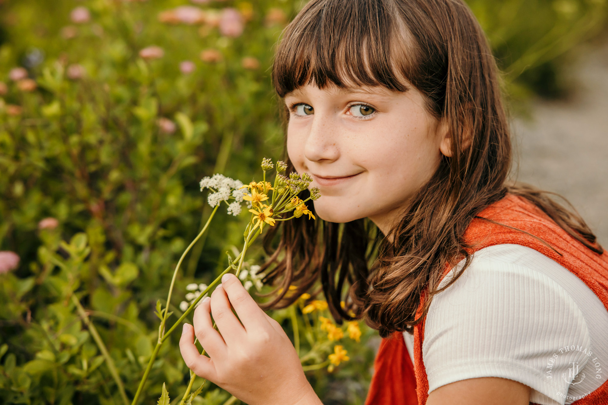 Seattle Cascade Mountain Mount Rainier family session by James Thomas Long Photography