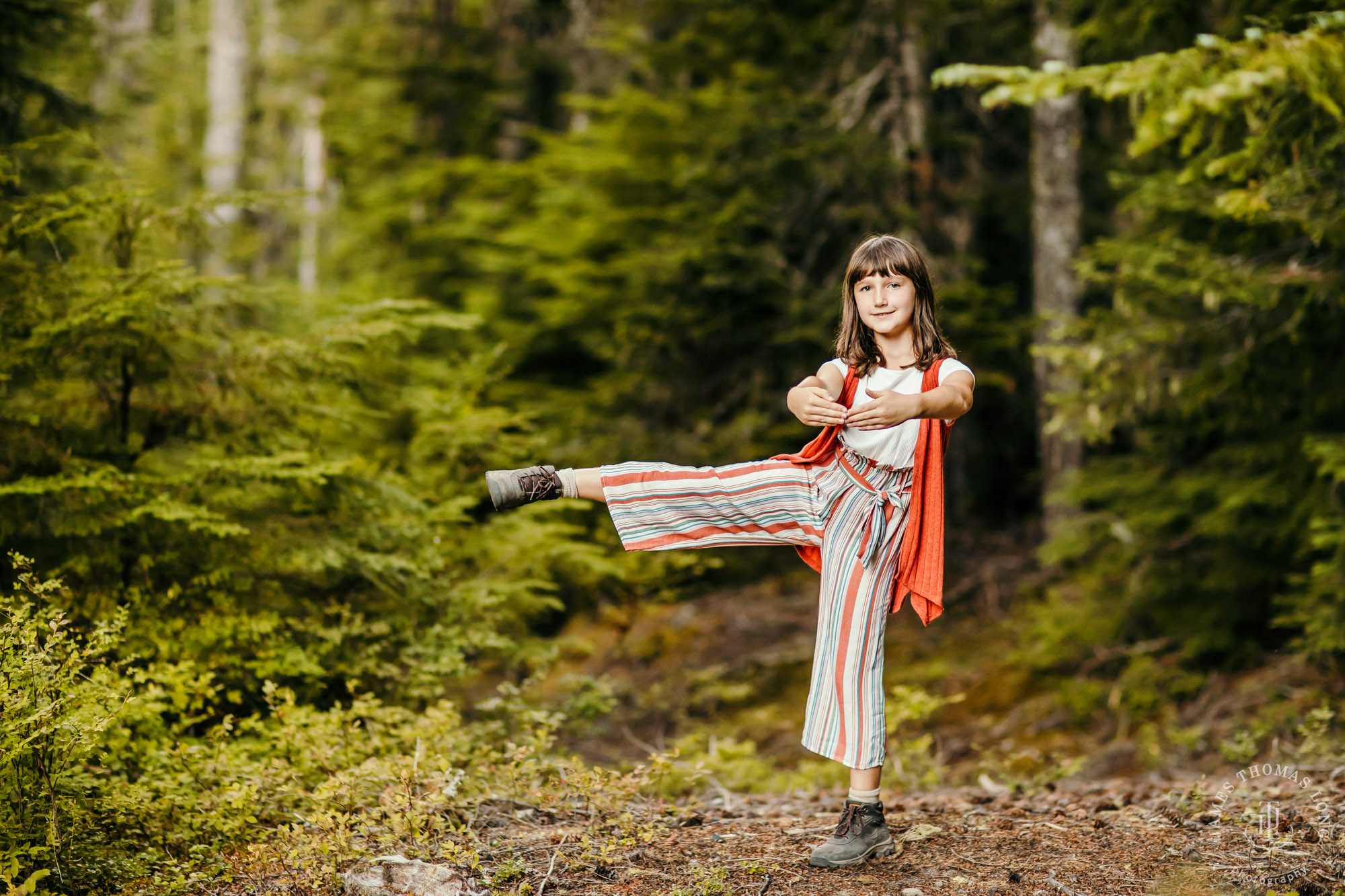 Seattle Cascade Mountain Mount Rainier family session by James Thomas Long Photography