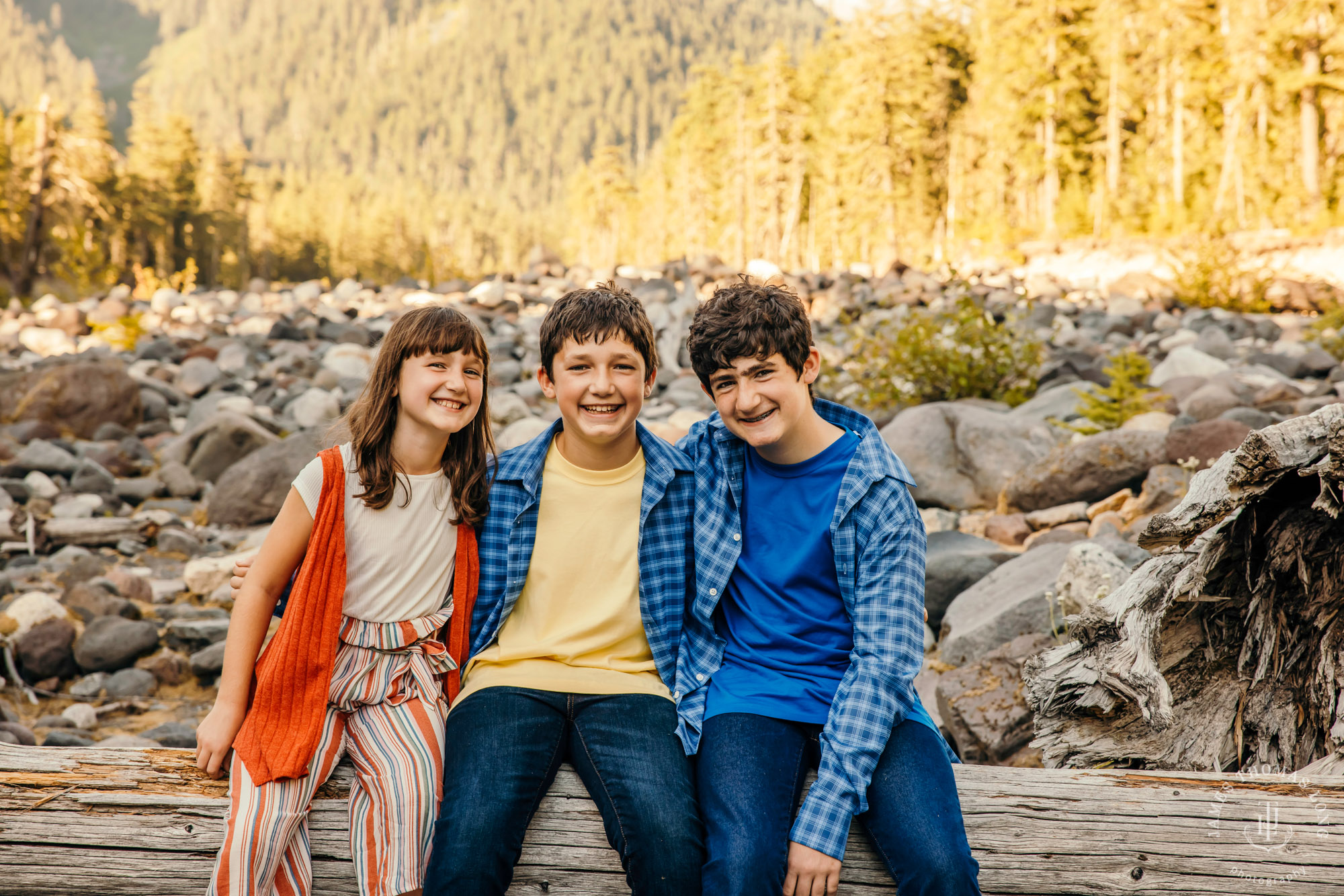 Seattle Cascade Mountain Mount Rainier family session by James Thomas Long Photography