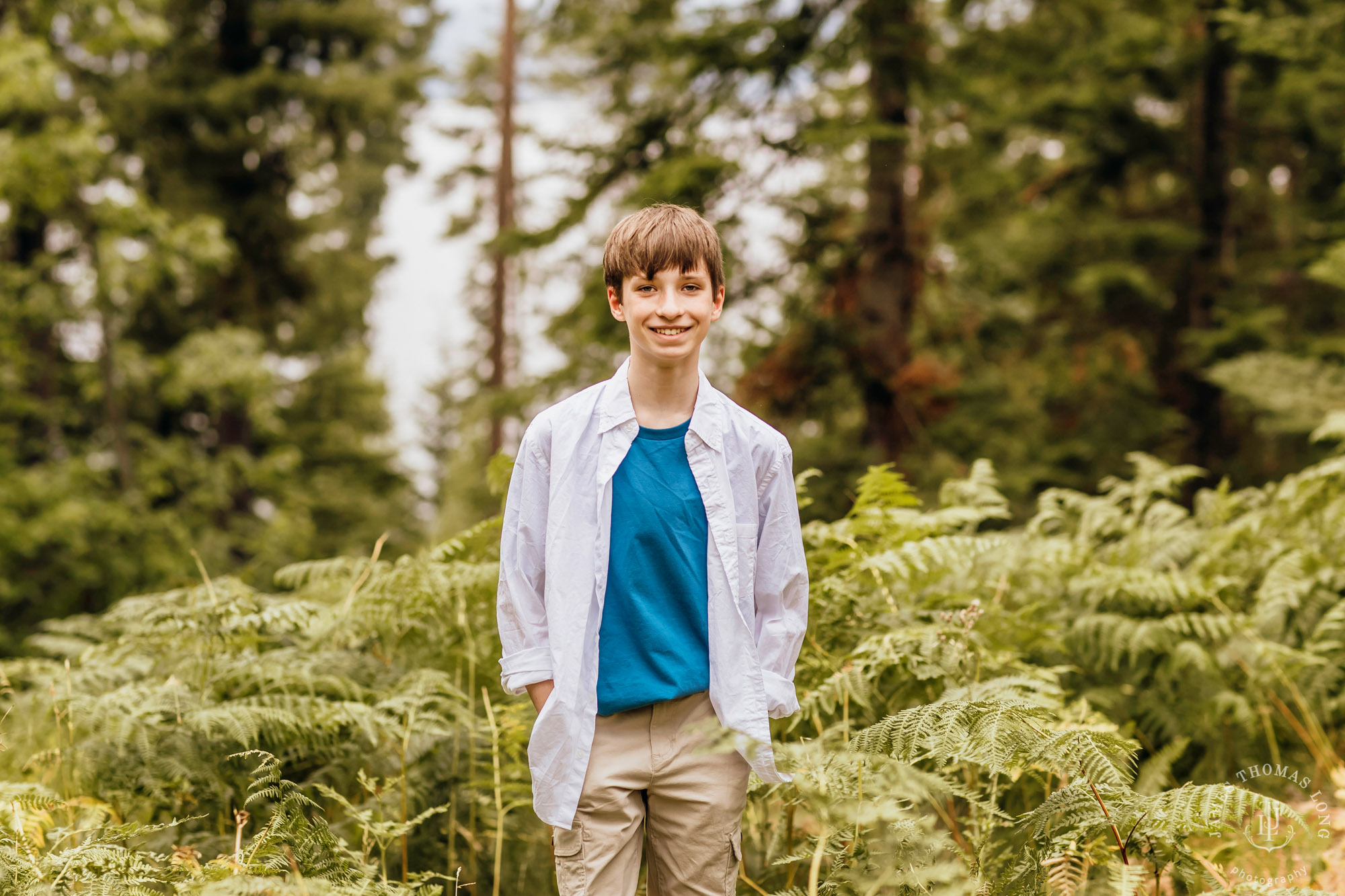 Large family photography session by Snoqualmie Family Photographer James Thomas Long Photography