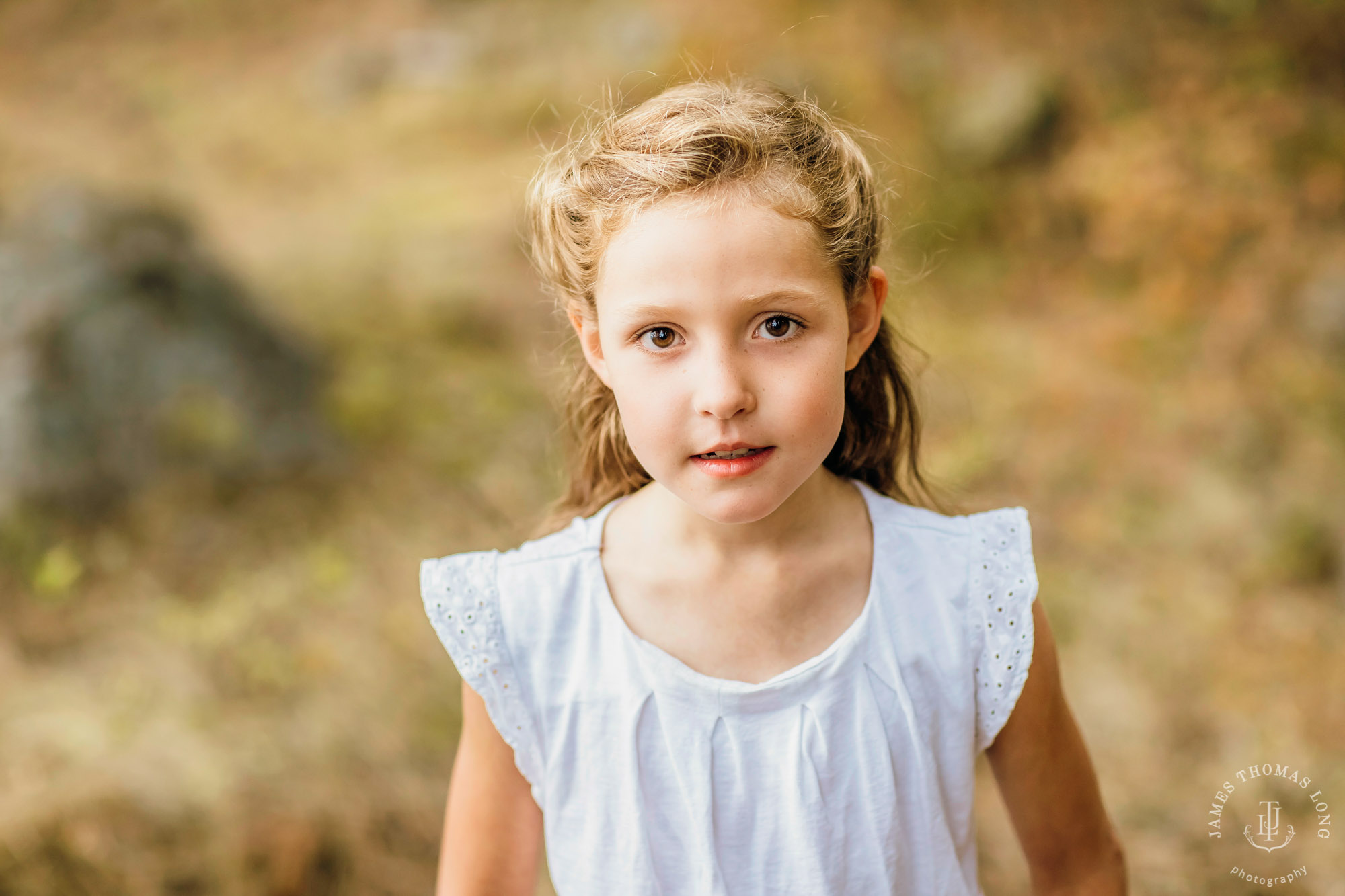 Large family photography session by Snoqualmie Family Photographer James Thomas Long Photography