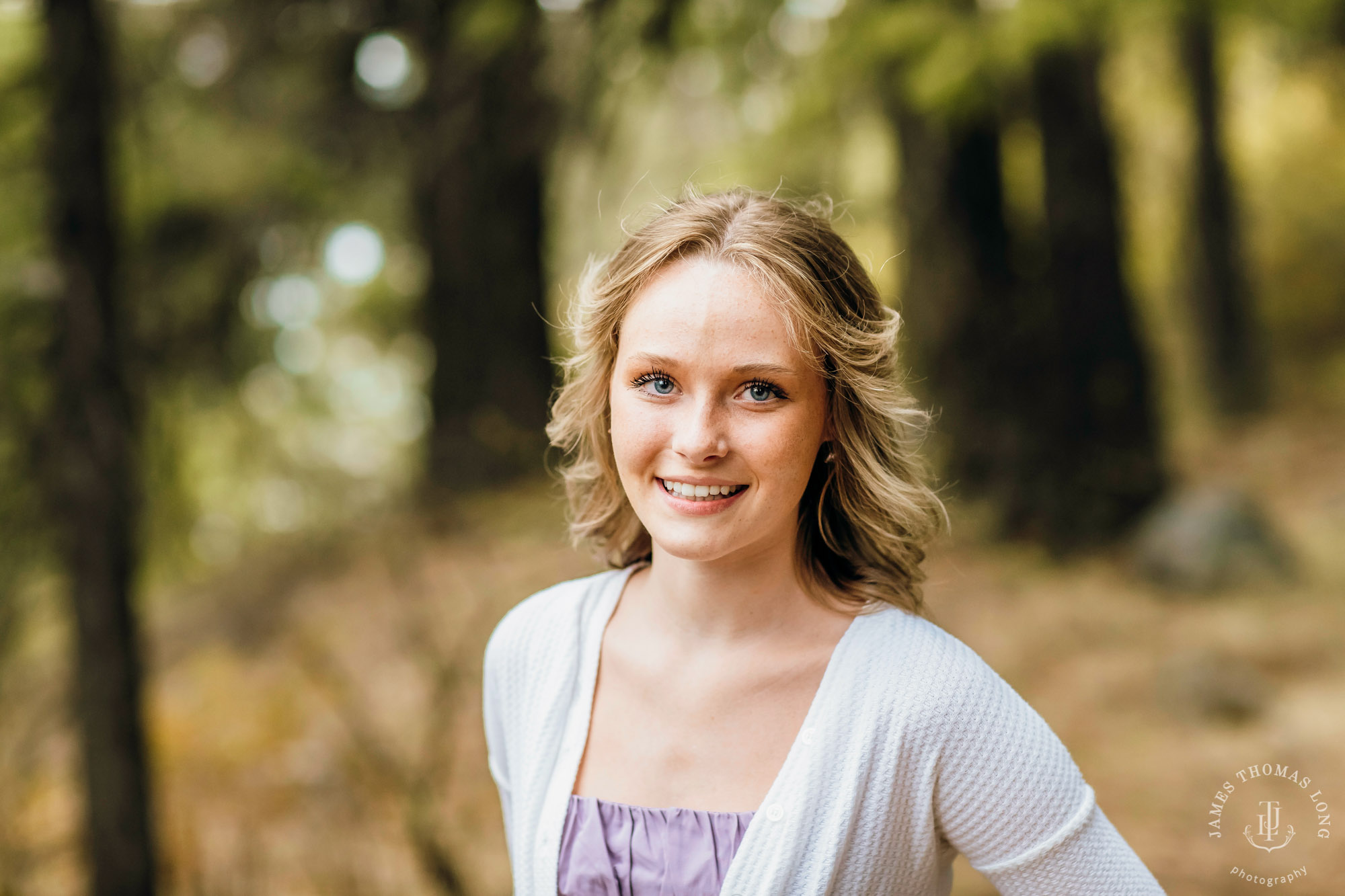 Large family photography session by Snoqualmie Family Photographer James Thomas Long Photography