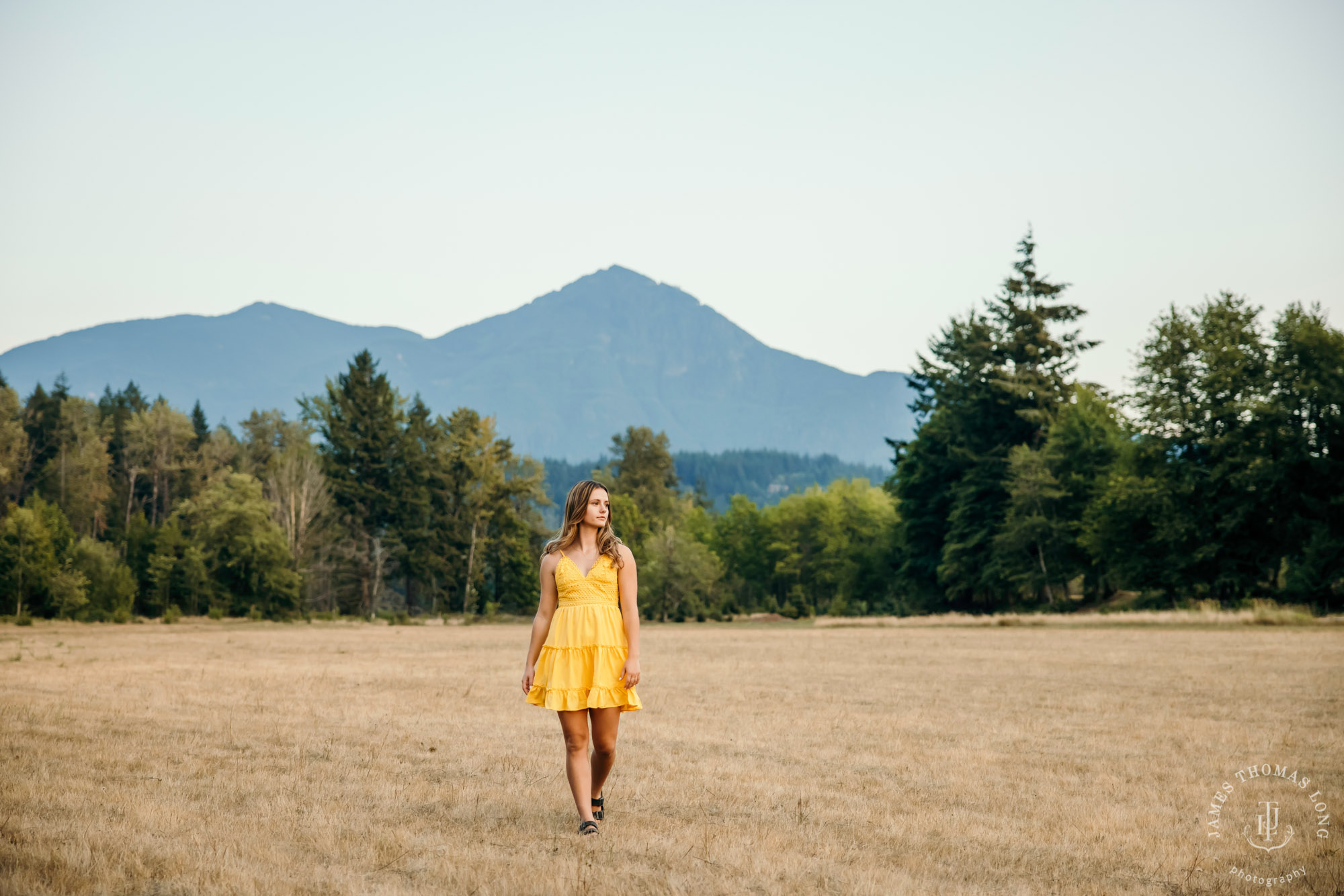 Issaquah senior portrait session by Snoqualmie senior portrait photographer James Thomas Long Photography