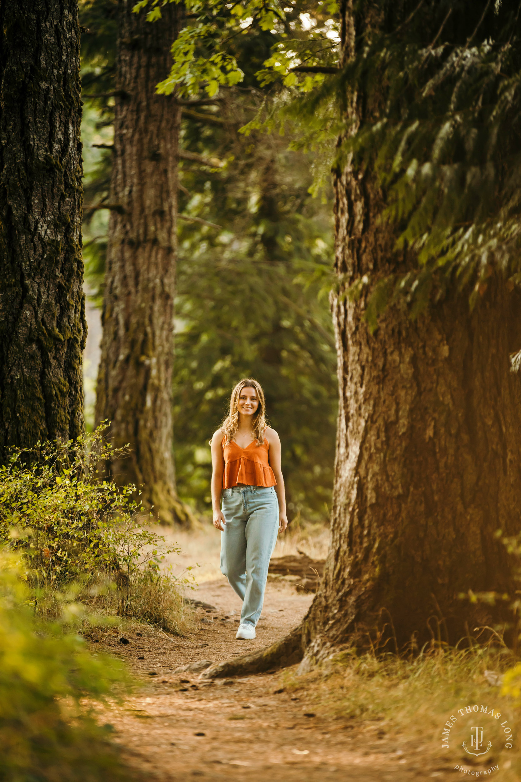 Issaquah senior portrait session by Snoqualmie senior portrait photographer James Thomas Long Photography