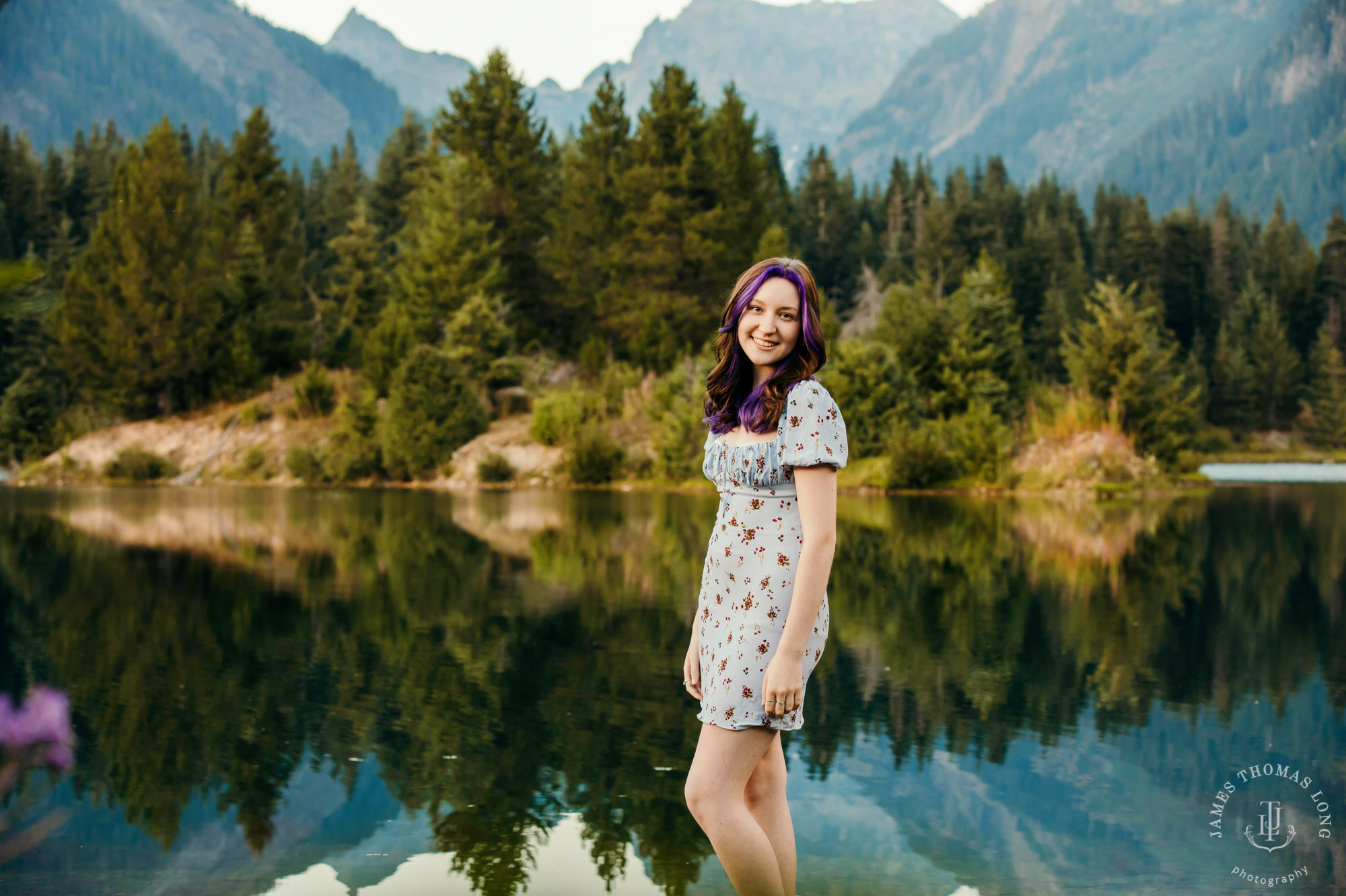 Snoqualmie Pass senior portrait session by James Thomas Long Photography