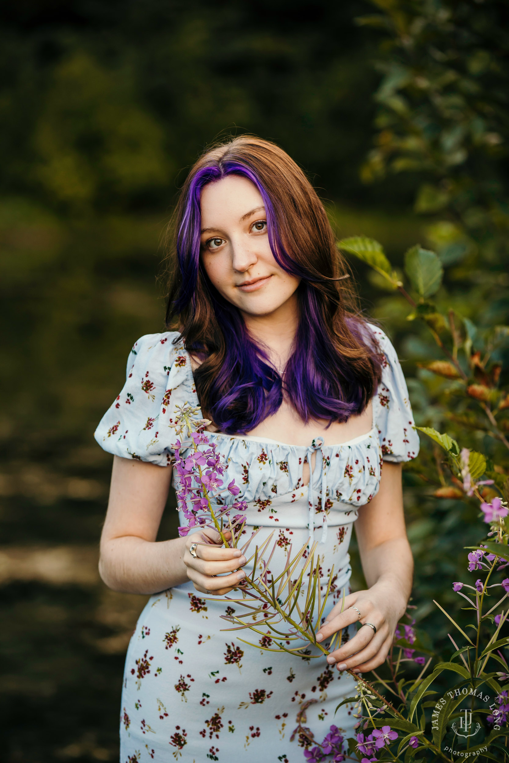 Snoqualmie Pass senior portrait session by James Thomas Long Photography