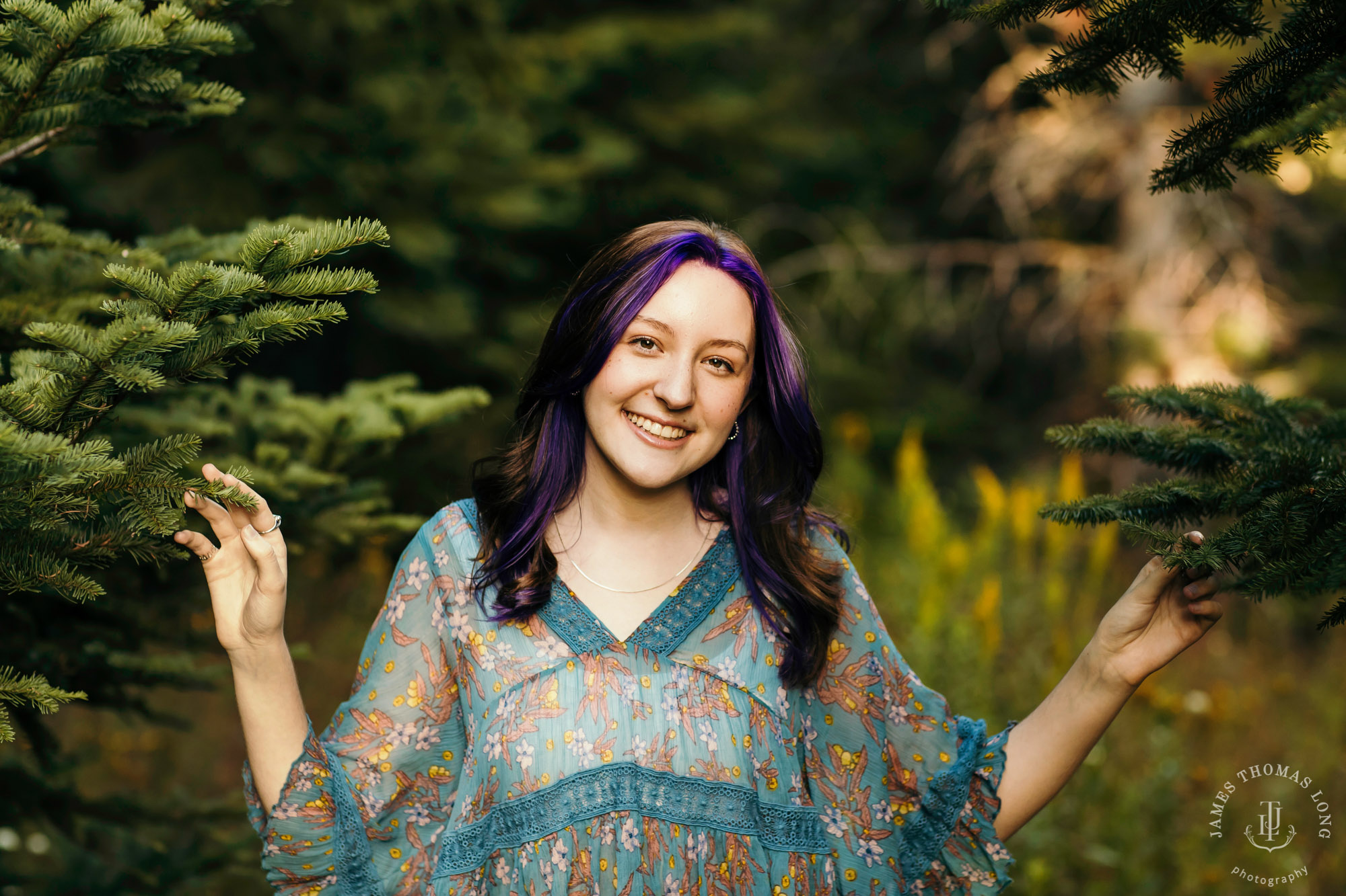 Snoqualmie Pass senior portrait session by James Thomas Long Photography