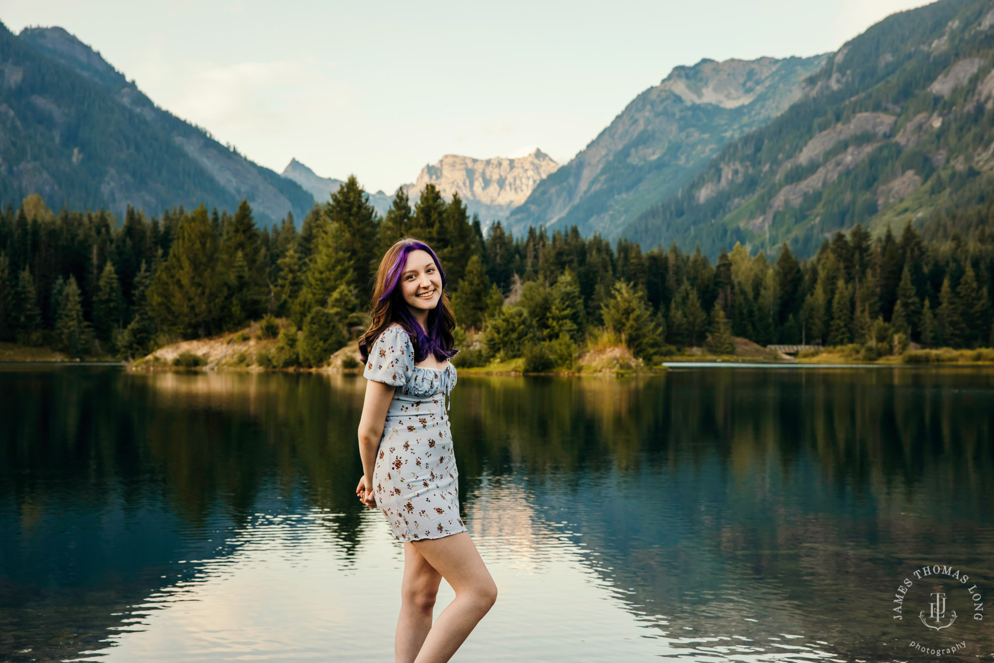 Snoqualmie Pass senior portrait session by James Thomas Long Photography