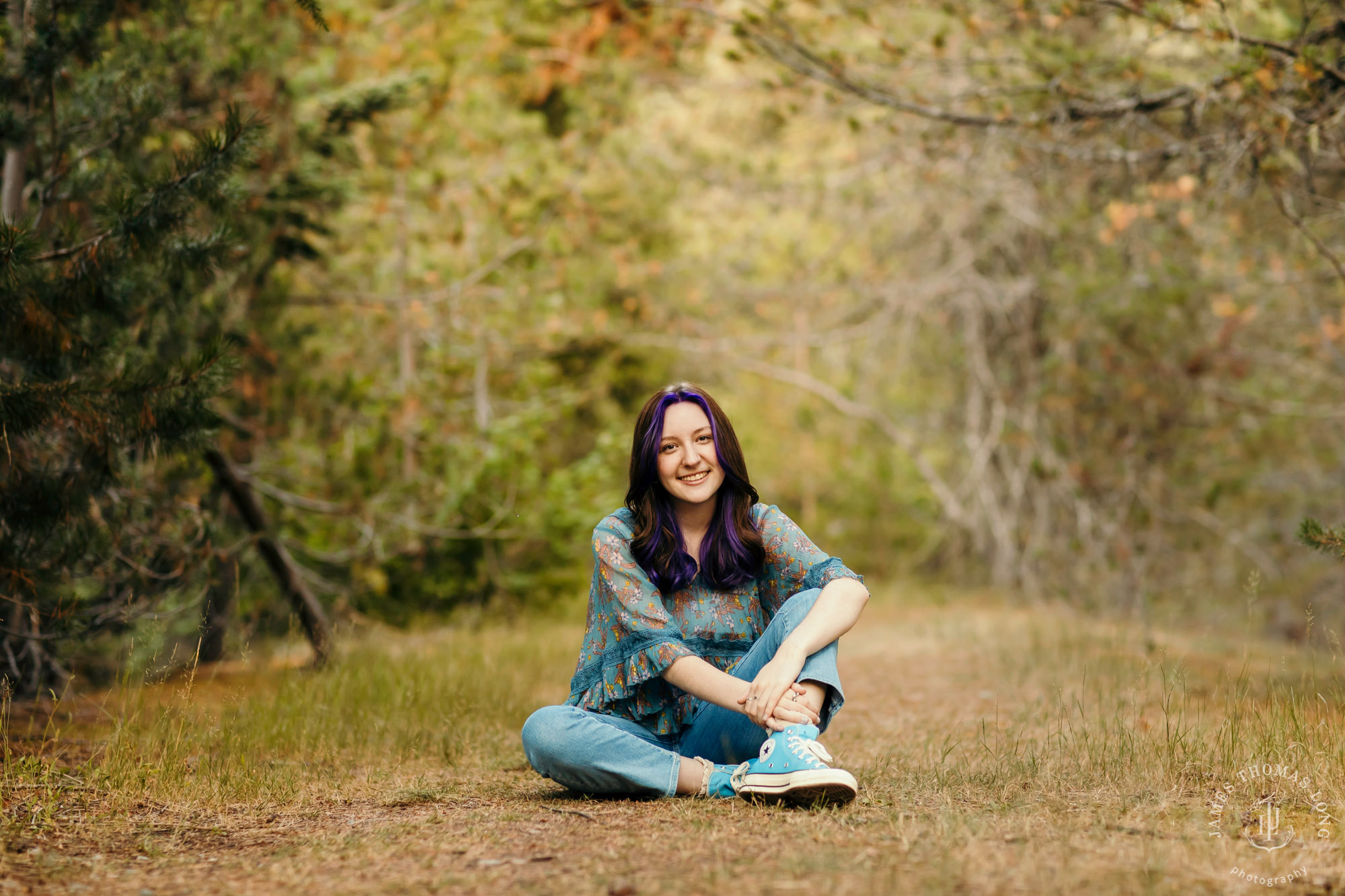 Snoqualmie Pass senior portrait session by James Thomas Long Photography