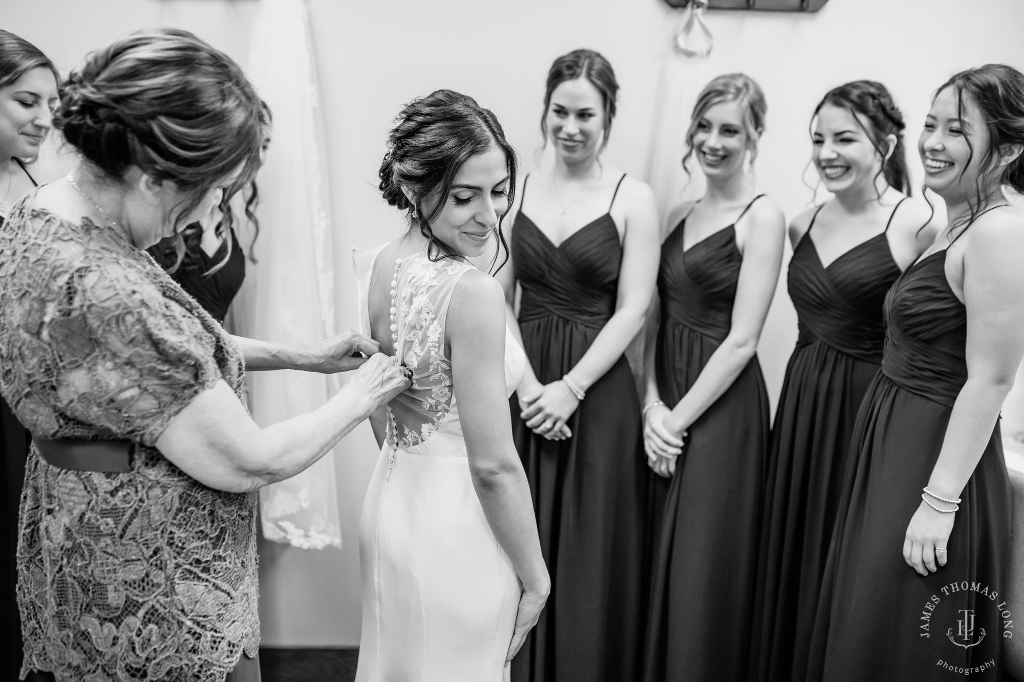 The Club at Snoqualmie Ridge wedding by Snoqualmie Wedding Photographer James Thomas Long Photography