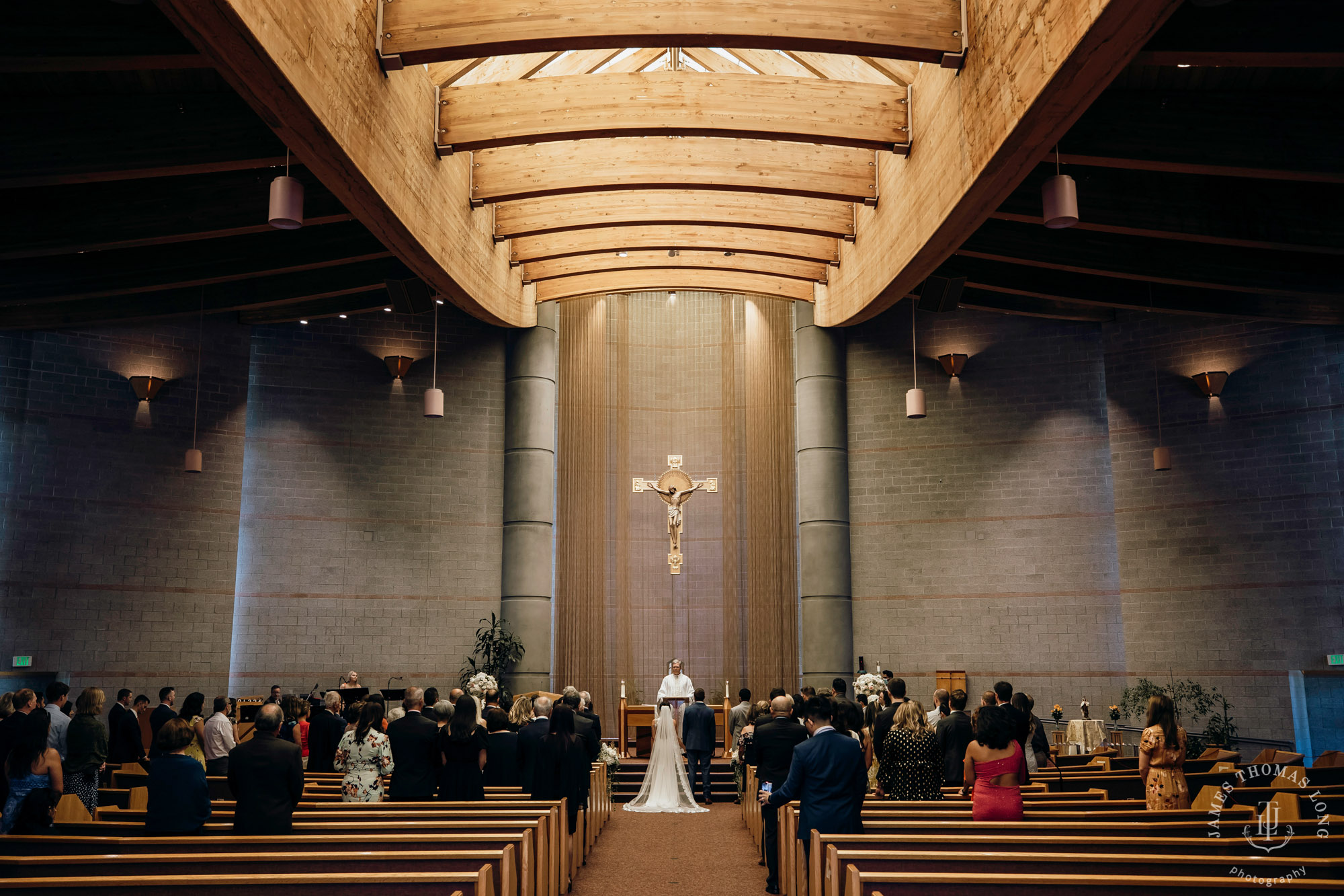 The Club at Snoqualmie Ridge wedding by Snoqualmie Wedding Photographer James Thomas Long Photography