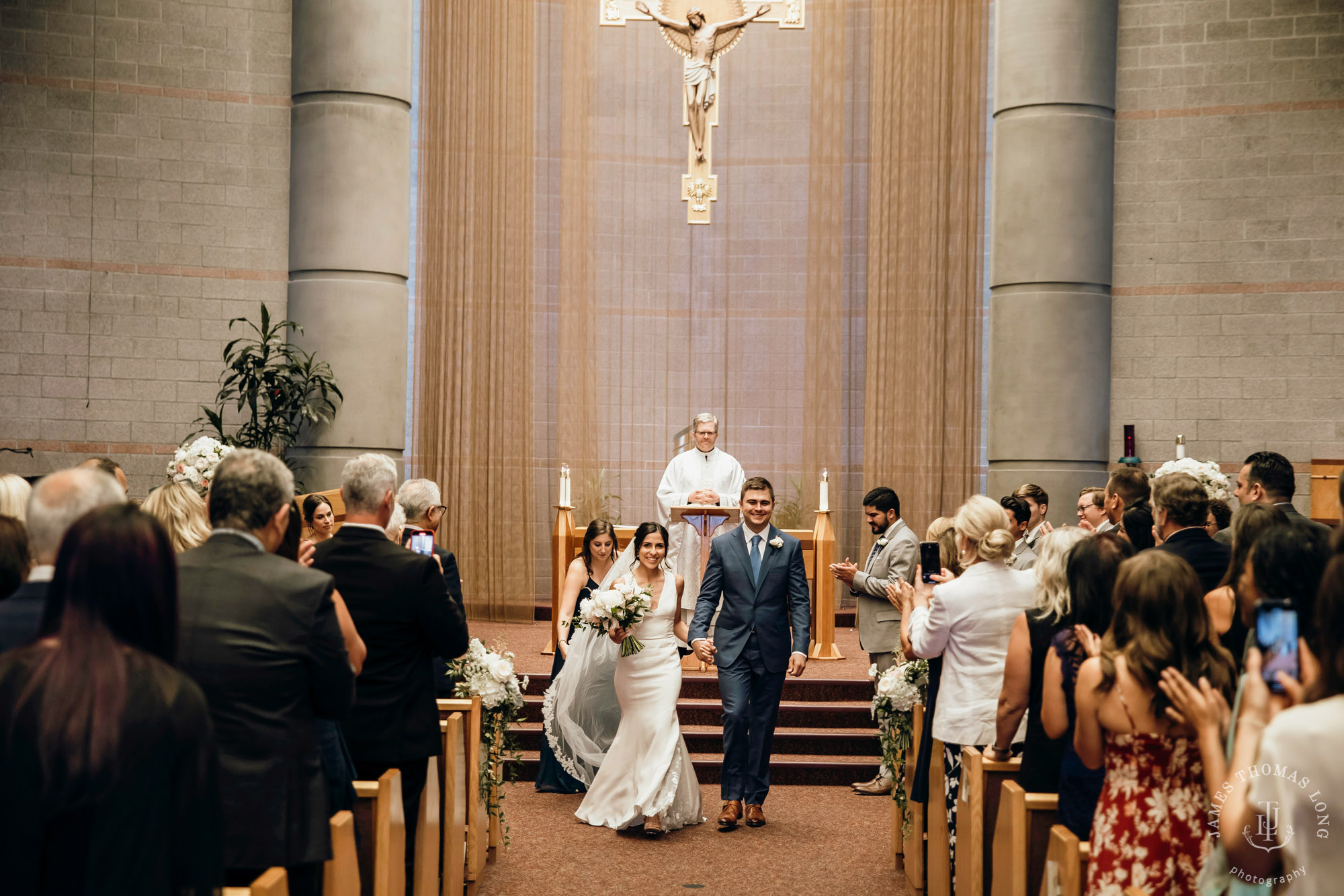 The Club at Snoqualmie Ridge wedding by Snoqualmie Wedding Photographer James Thomas Long Photography