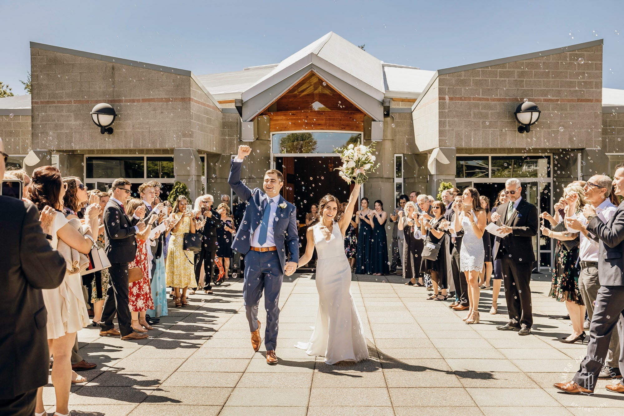 The Club at Snoqualmie Ridge wedding by Snoqualmie Wedding Photographer James Thomas Long Photography