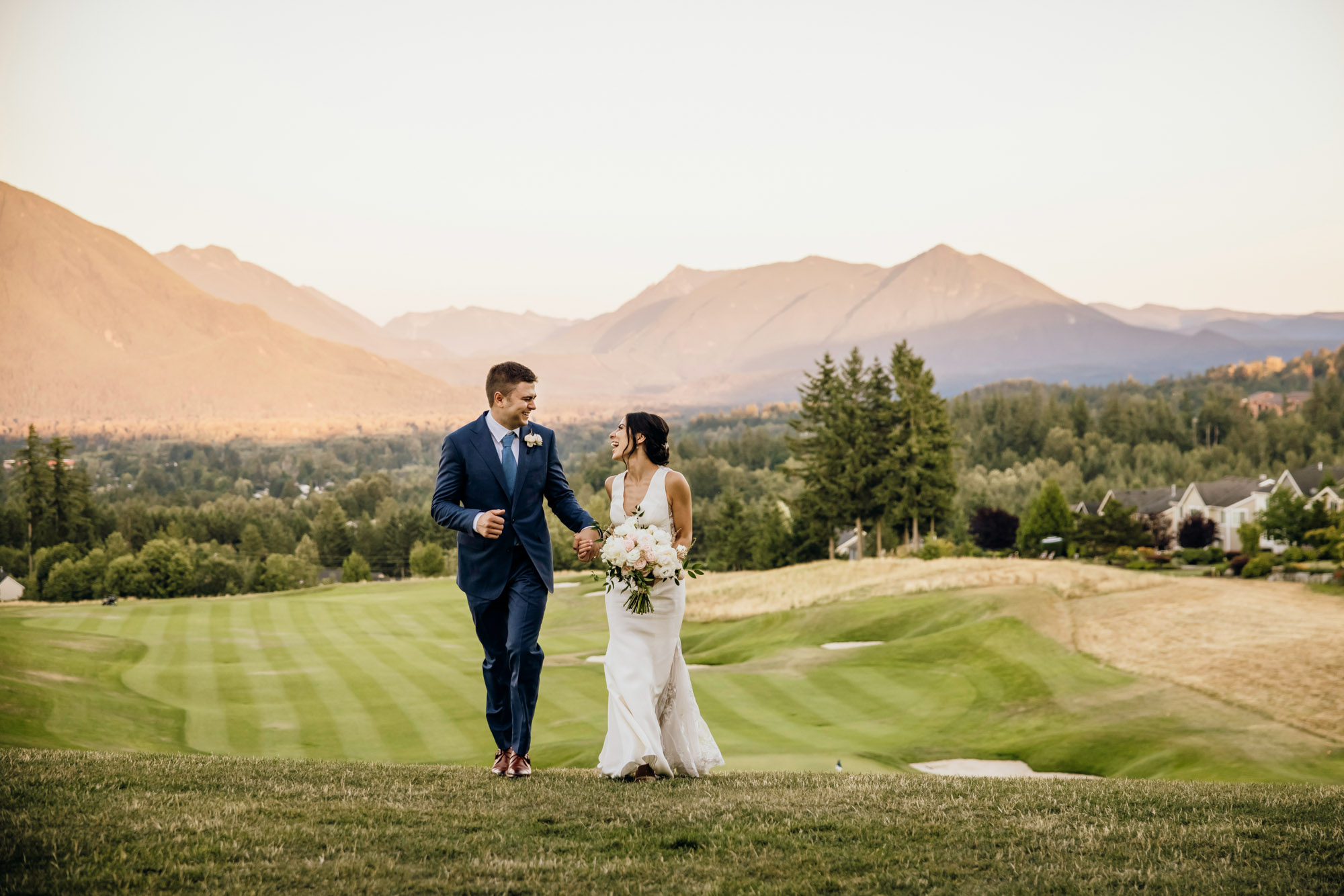 The Club at Snoqualmie Ridge wedding by Snoqualmie Wedding Photographer James Thomas Long Photography