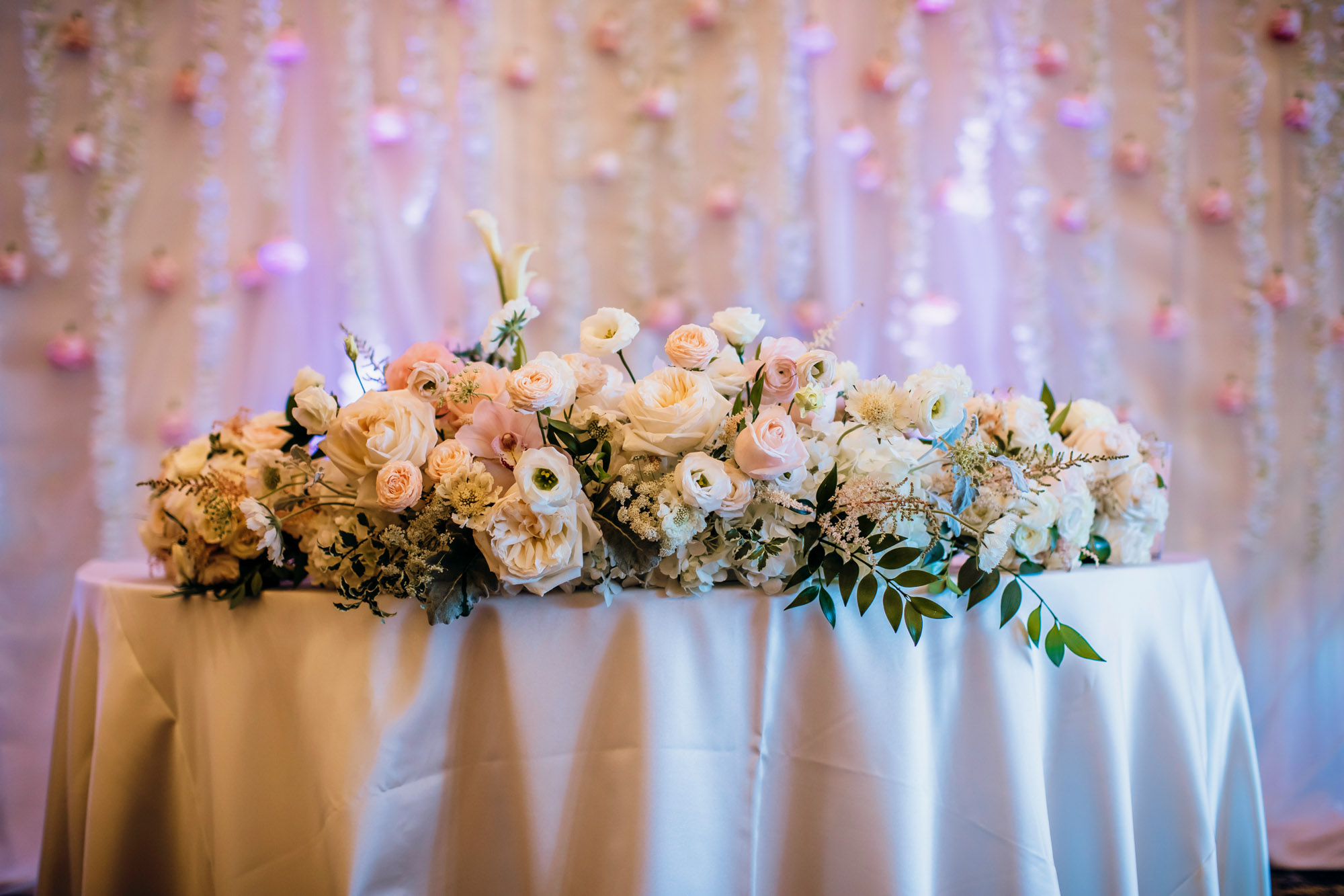 The Club at Snoqualmie Ridge wedding by Snoqualmie Wedding Photographer James Thomas Long Photography