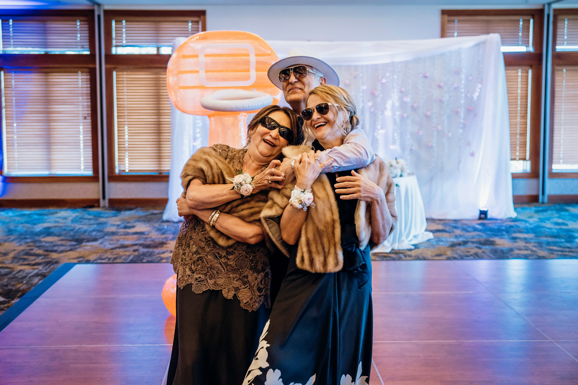 The Club at Snoqualmie Ridge wedding by Snoqualmie Wedding Photographer James Thomas Long Photography