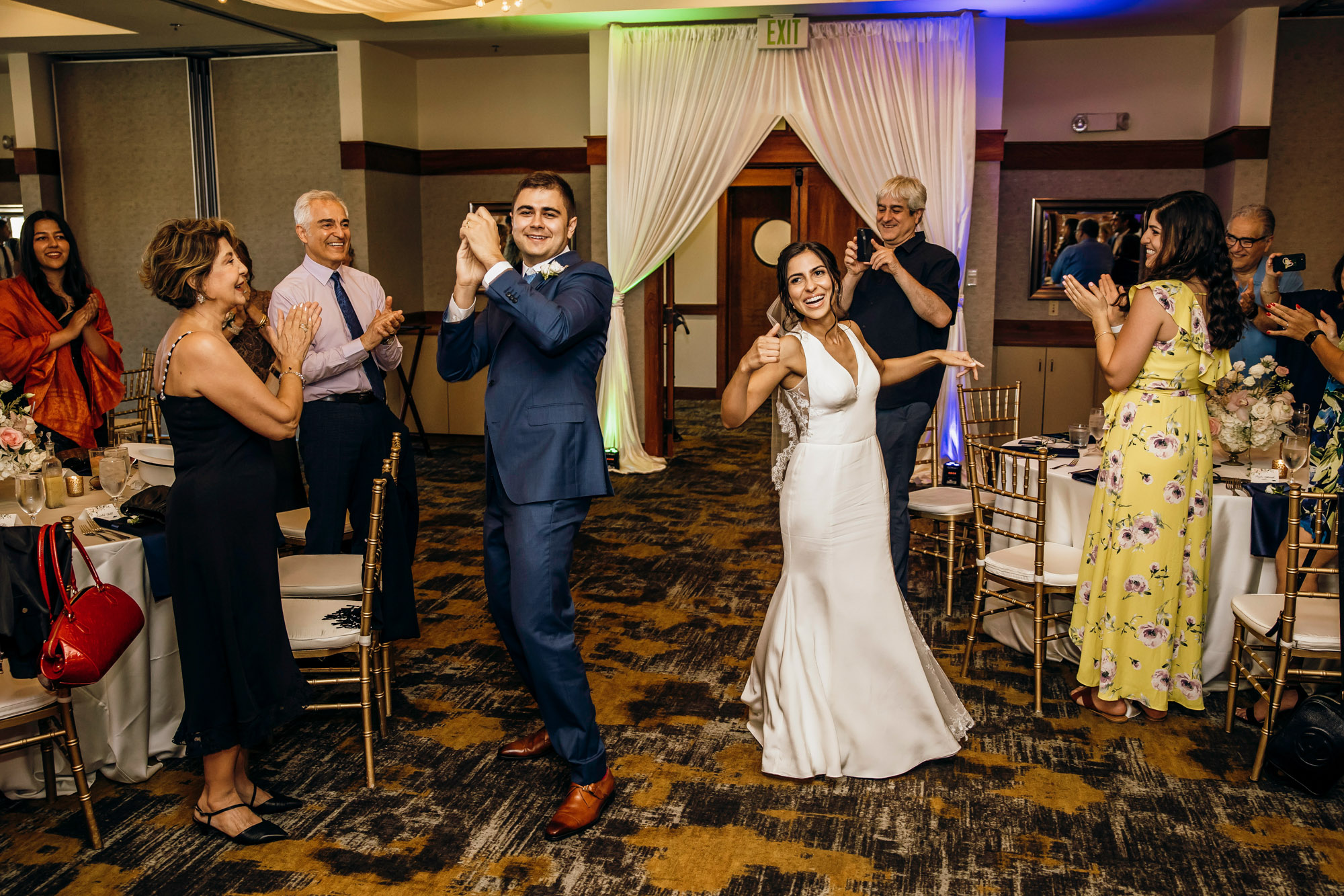 The Club at Snoqualmie Ridge wedding by Snoqualmie Wedding Photographer James Thomas Long Photography